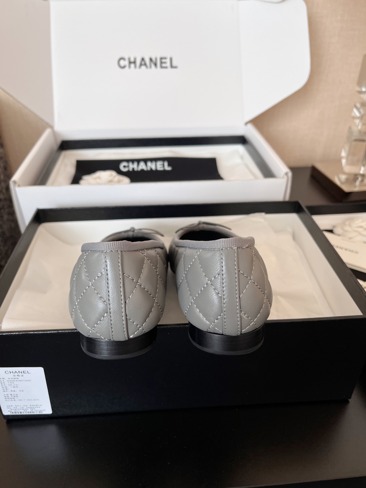 CHANEL Women's Minimalist Low-Top Casual Ballet Flats 