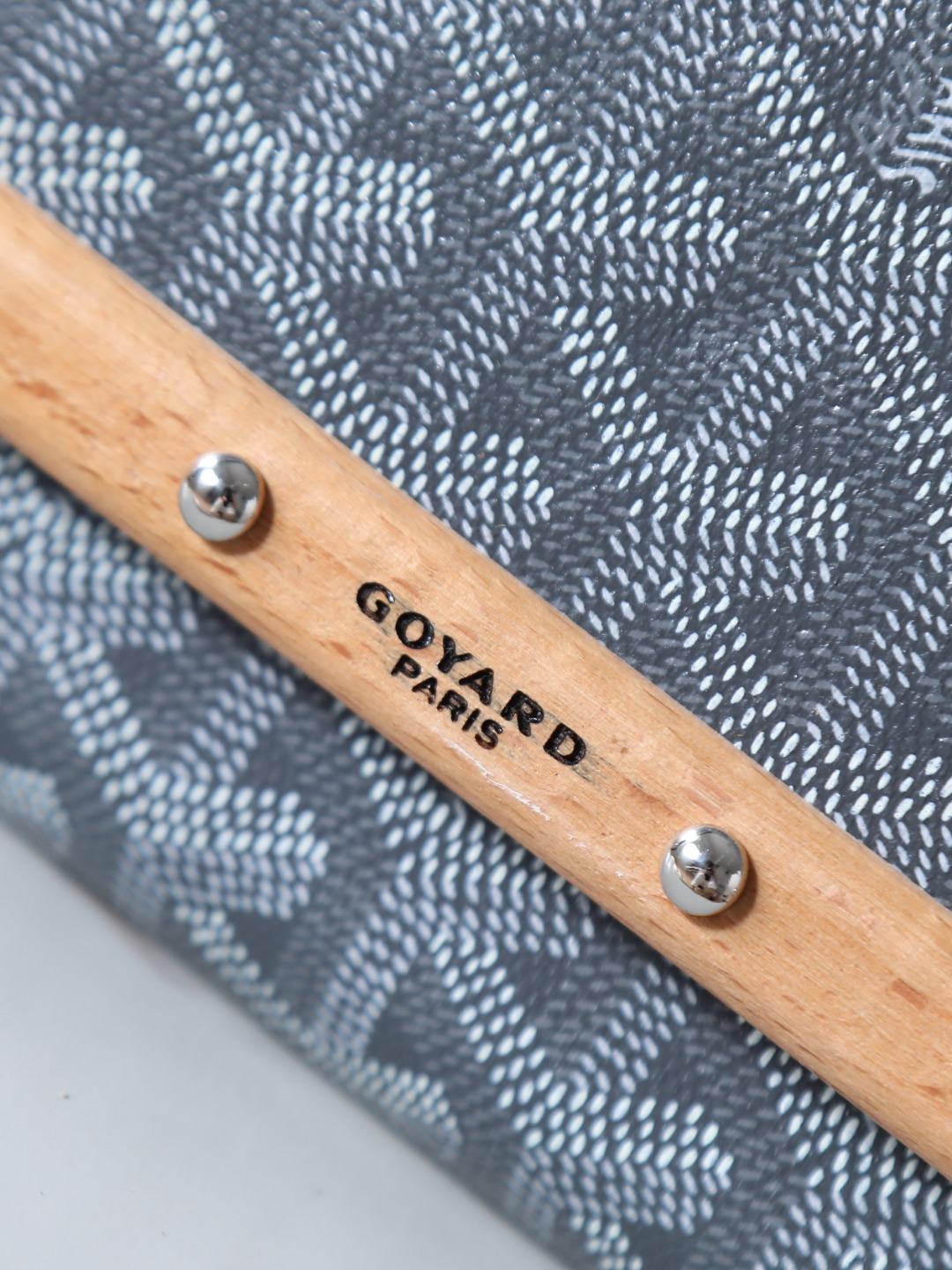 GOYARD 戈雅手拿 Monte-Carlo Canvas and Calfskin Shoulder Bag F0 MONTE2PMLTY