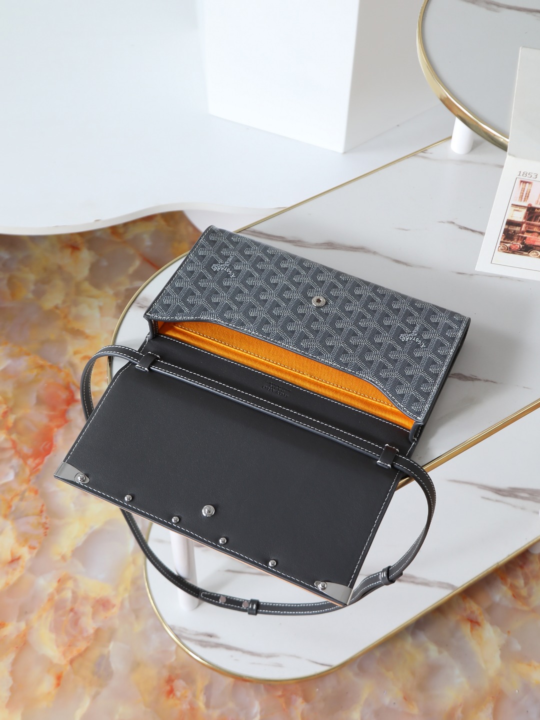 GOYARD 戈雅手拿 Monte-Carlo Canvas and Calfskin Shoulder Bag F0 MONTE2PMLTY