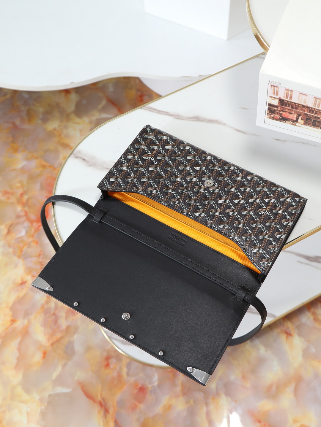 GOYARD 戈雅手拿 Monte-Carlo Canvas and Calfskin Shoulder Bag F0 MONTE2PMLTY