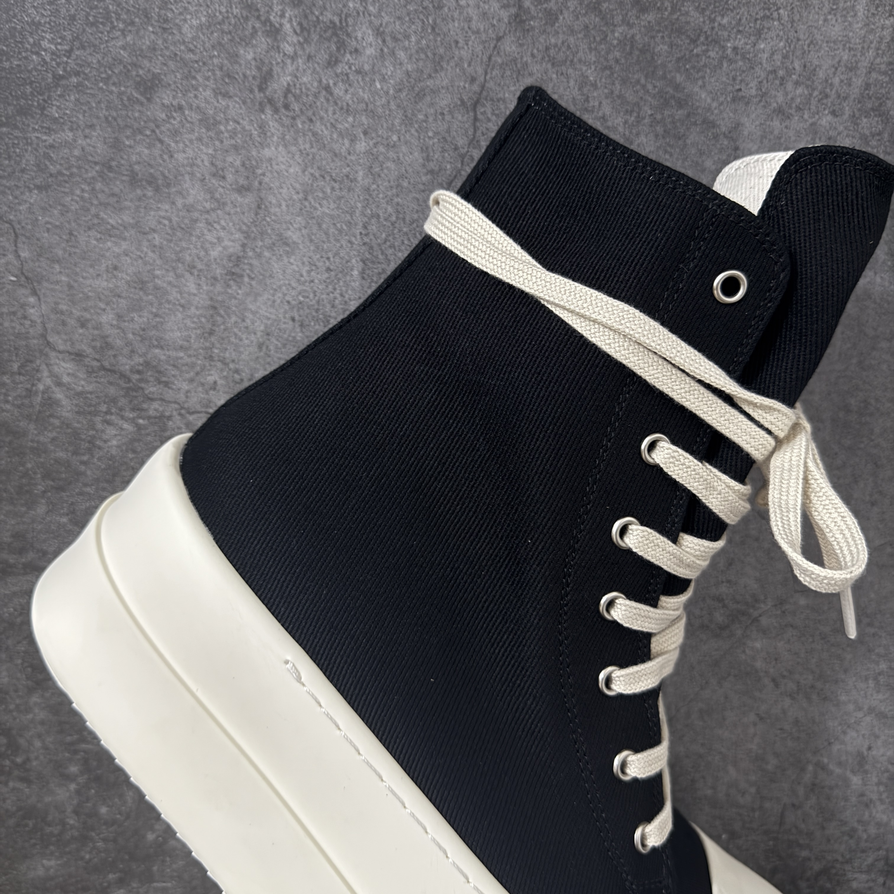 RICK OWENS RO 圆头 高筒  板鞋 休闲鞋 波鞋 男鞋   厚底 帆布拉链细鞋带   黑白 DU01F4831DO-911