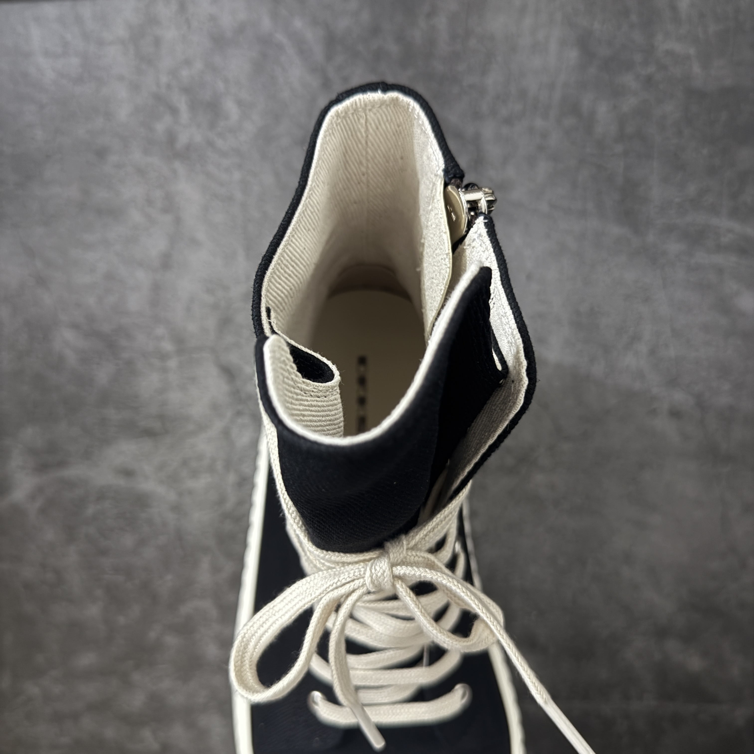 RICK OWENS RO 圆头 高筒  板鞋 休闲鞋 波鞋 男鞋   厚底 帆布拉链细鞋带   黑白 DU01F4831DO-911