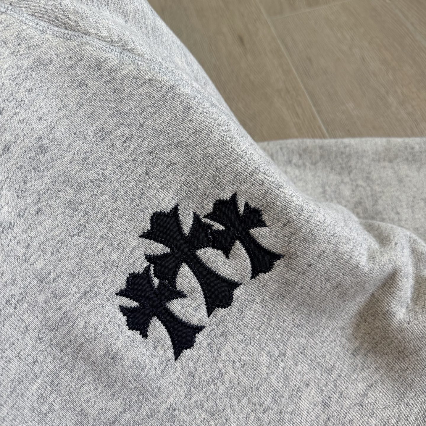  Chrome Hearts 克罗心 重磅 围标 连帽卫衣 花灰色三十字架 037-090962