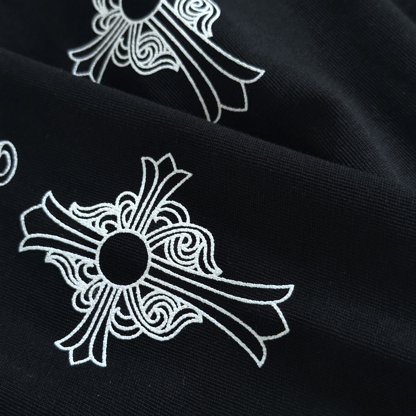 Chrome Hearts 克罗心 CH  长袖 T恤   26T卷轴  黑色 白色