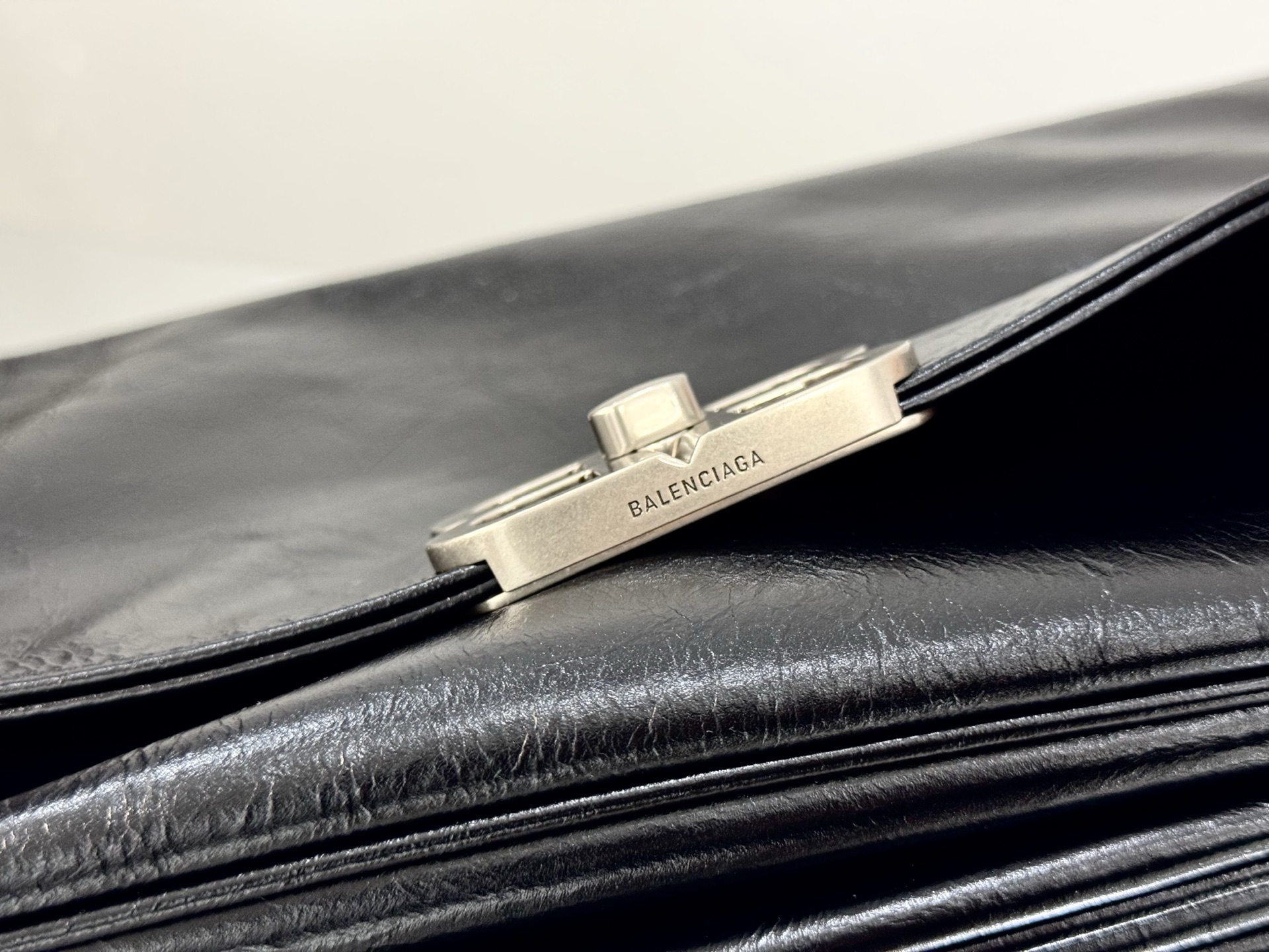 36CM/29cm  巴黎世家 单肩斜跨 Balenciag BB Soft (Crossbody/Shoulder) Cowhide – Black 7484882AAI41000