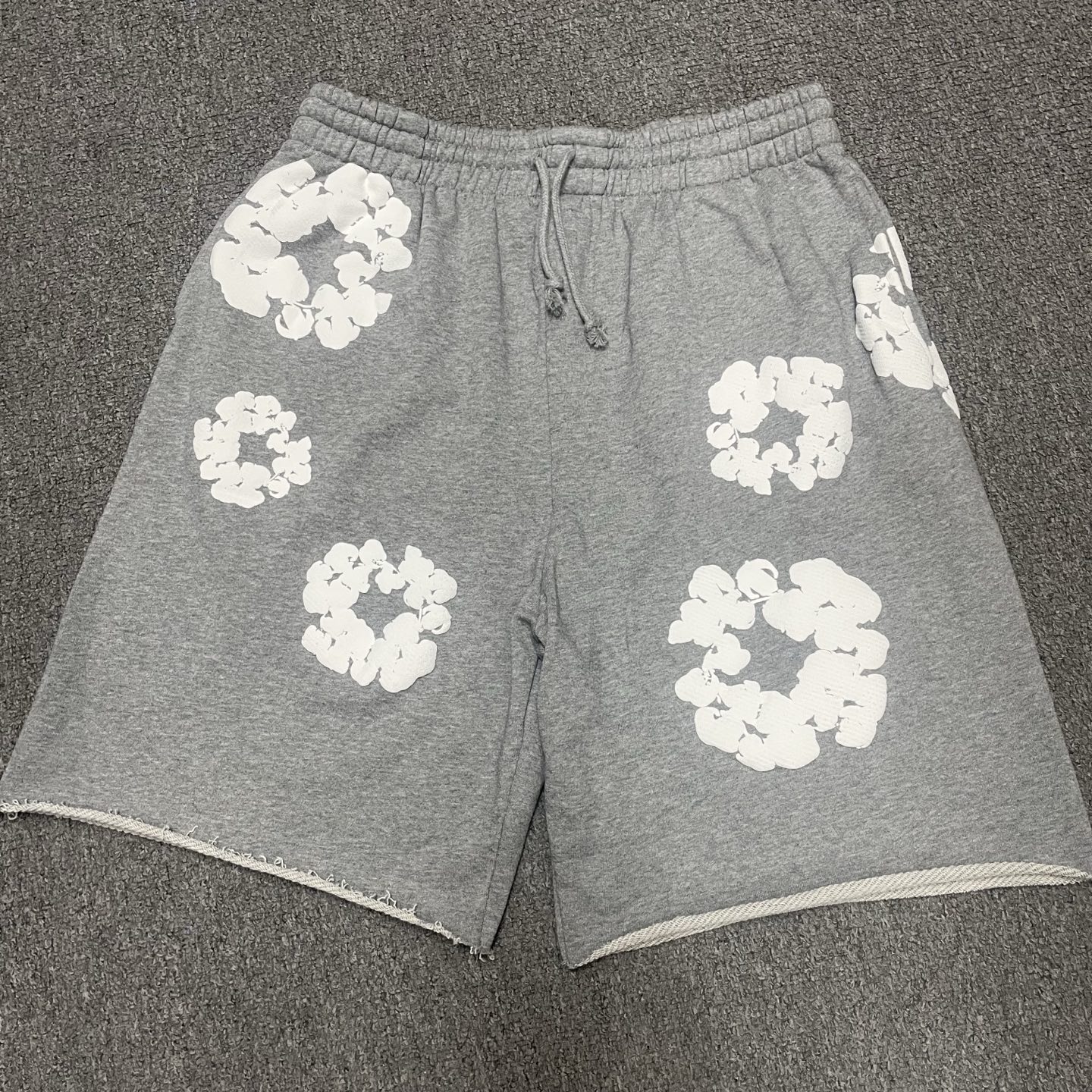 DT Denim Tears Cotton Wreath 木棉花 图案发泡印花 松紧  运动 短裤 