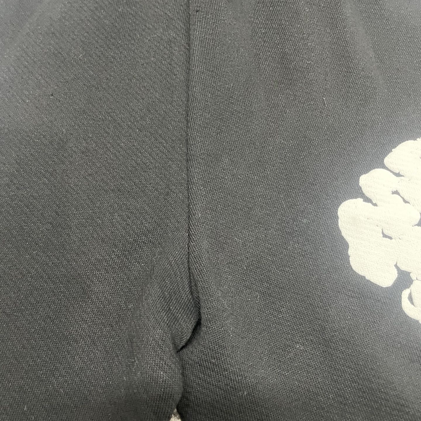 DT Denim Tears Cotton Wreath 木棉花 图案发泡印花 松紧  运动 短裤 