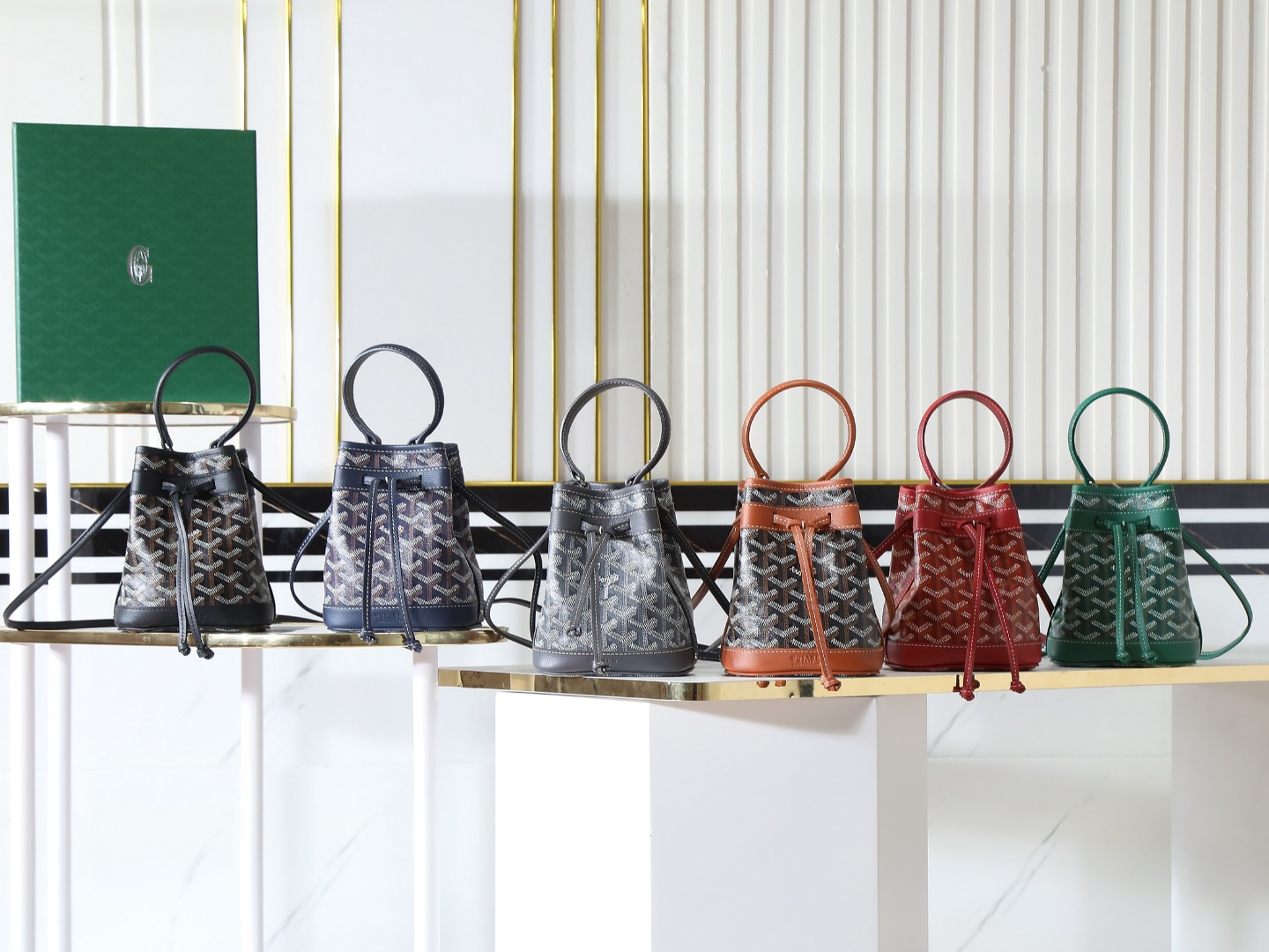 GOYARD 戈雅水桶 Mini MPetit Flot  -Canvas and Calfskin Shoulder Bag F0 PEFLOTMINTY
