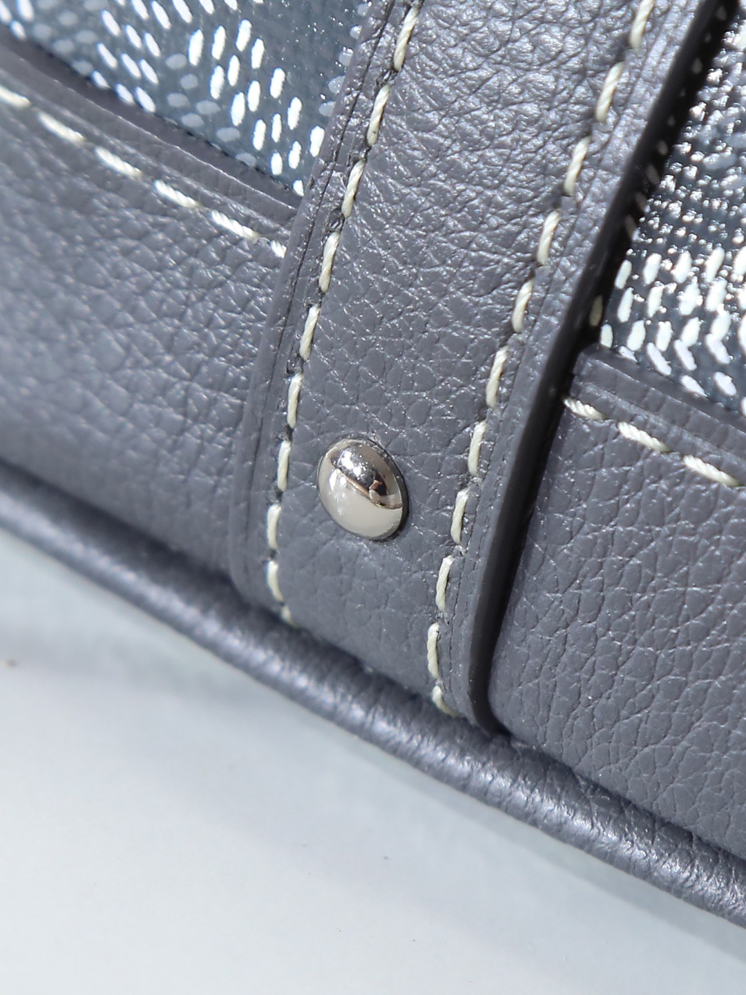 GOYARD 戈雅水桶 Mini MPetit Flot  -Canvas and Calfskin Shoulder Bag F0 PEFLOTMINTY