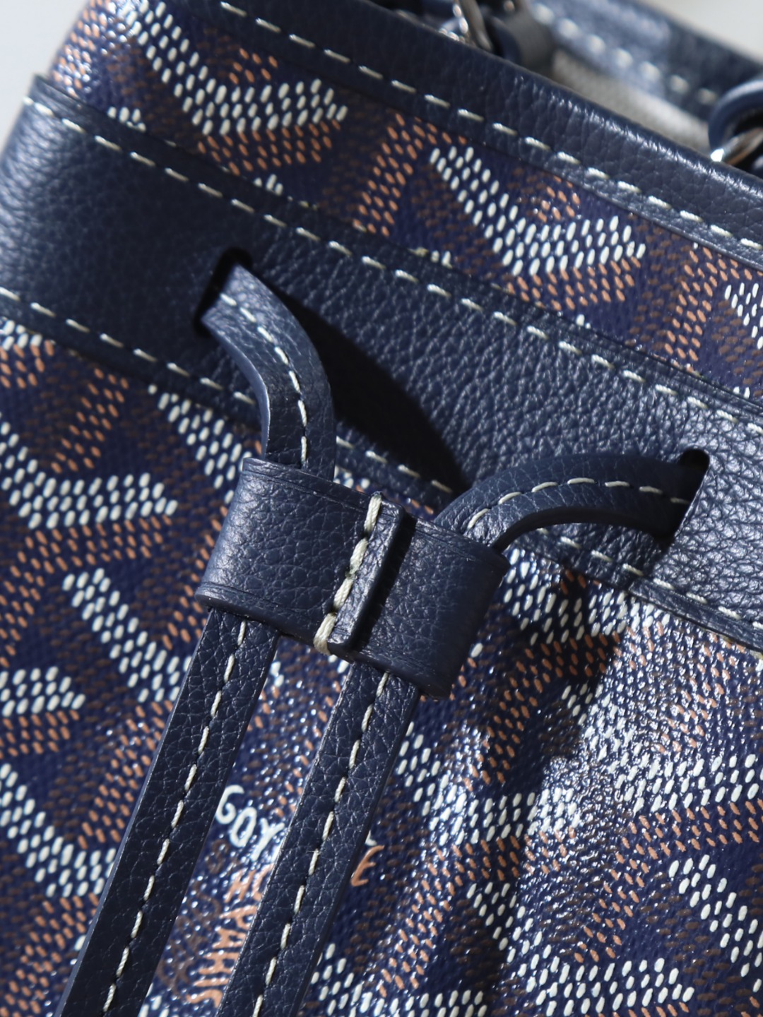 GOYARD 戈雅水桶 Mini MPetit Flot  -Canvas and Calfskin Shoulder Bag F0 PEFLOTMINTY