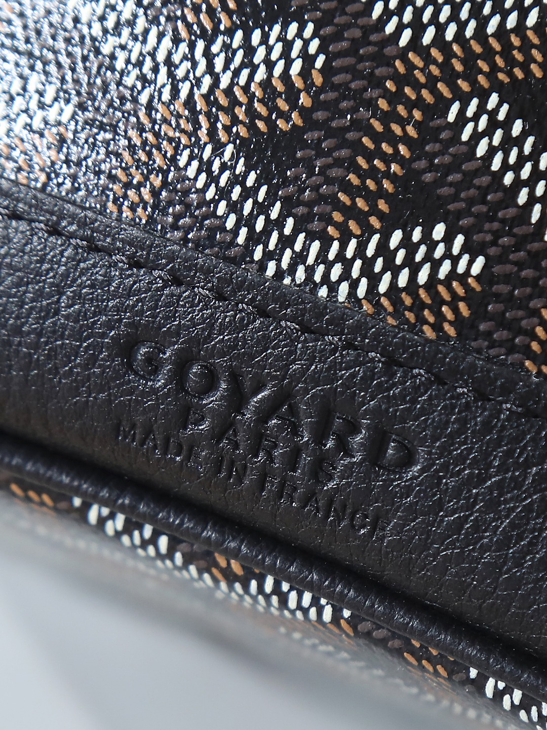 GOYARD 戈雅水桶 Mini MPetit Flot  -Canvas and Calfskin Shoulder Bag F0 PEFLOTMINTY