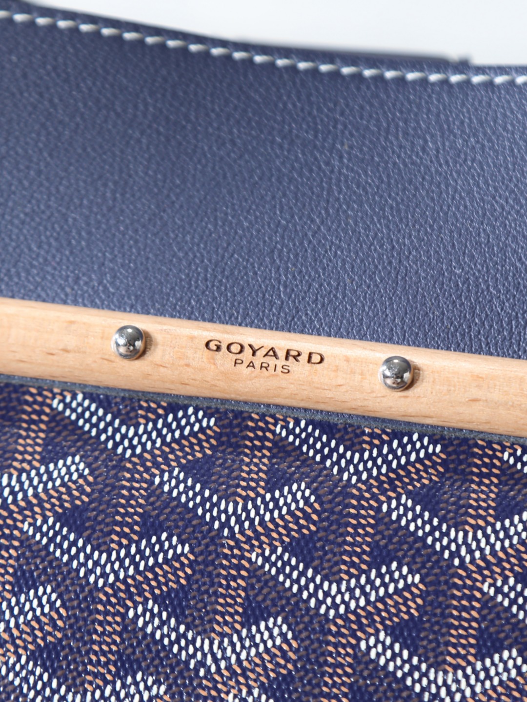 GOYARD 戈雅  Saigon -Beech Wood Handle Flap Tote Bag (Canvas & Leather) – Handheld & Shoulder Bag-F0-SAIGOCMMLTY