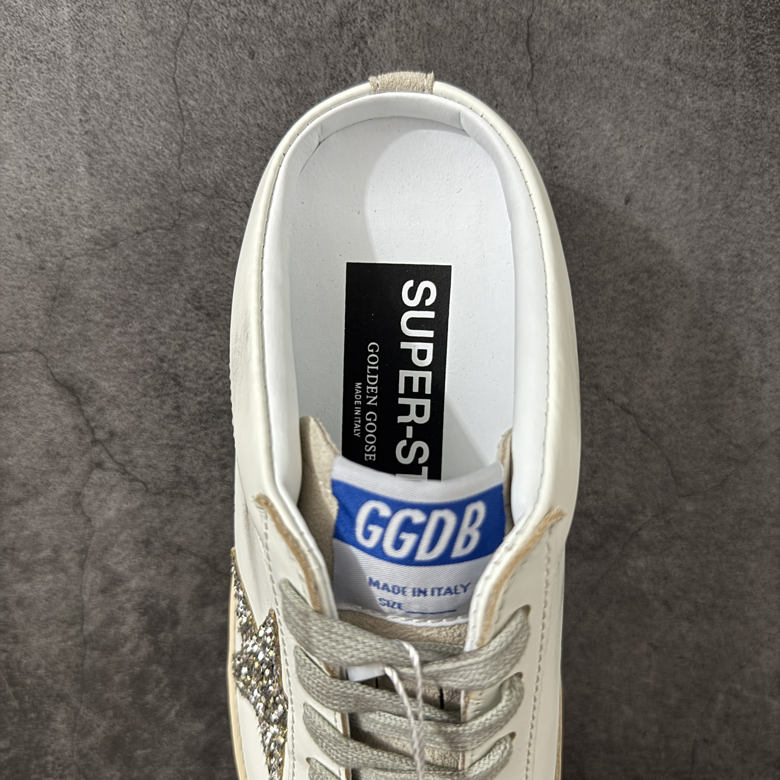 Golden Goose SuperStar GGDB 做旧 低筒 小脏鞋 休闲时尚 板鞋 男鞋 女鞋 麂皮星星  半拖 