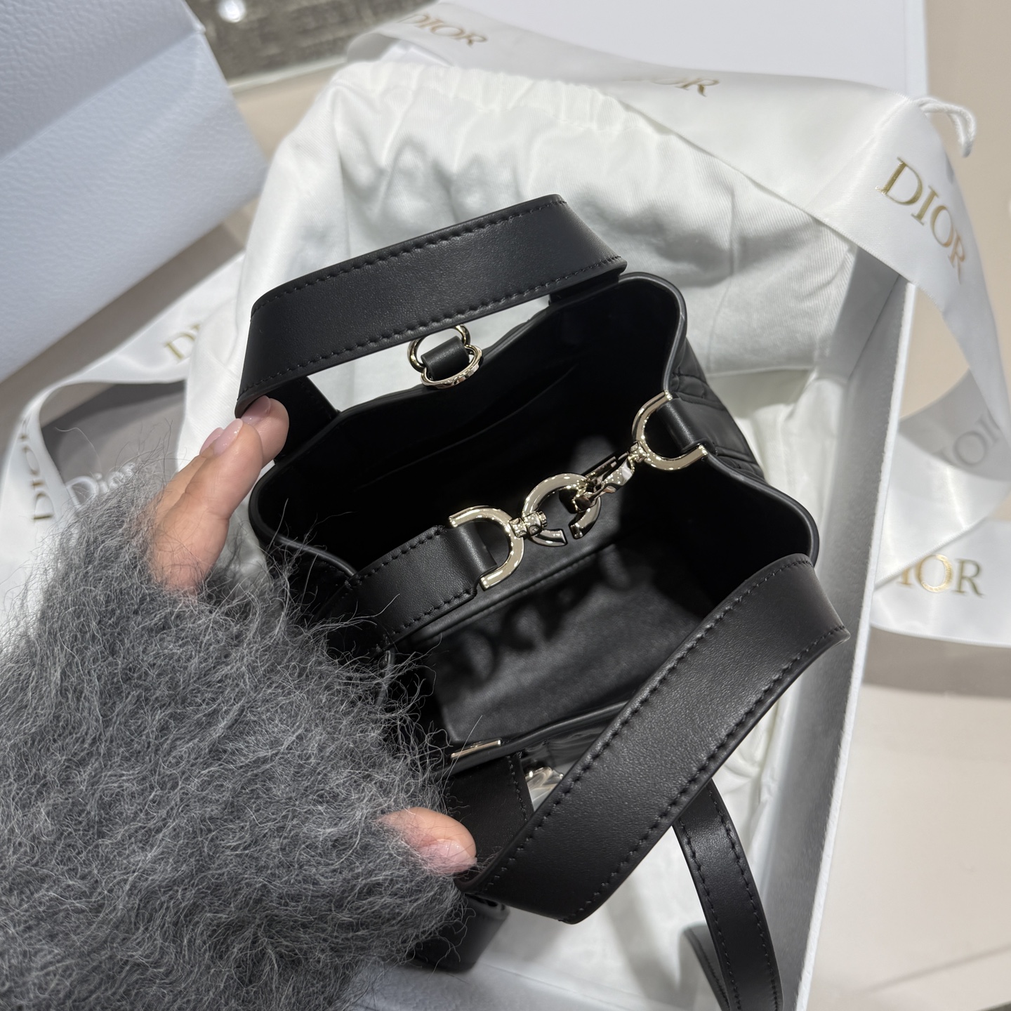 DIOR 迪奥托特mini- Toujours CD Lock Calfskin Tote Bag (Shoulder/Hand-Carry)-F0-S6100OSNW-M900
