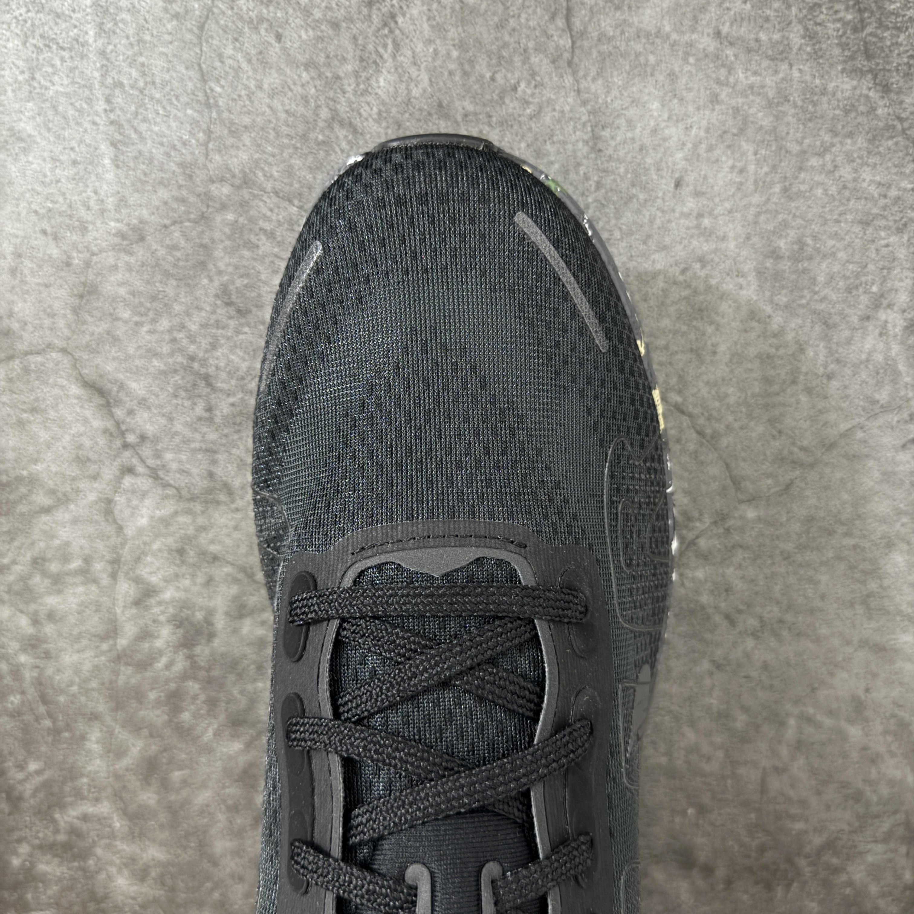 Nike Vomero Premium 低筒 超临界发泡 气垫 百搭舒适耐磨  休闲跑步鞋 男女同款  花黑色IO7325-001