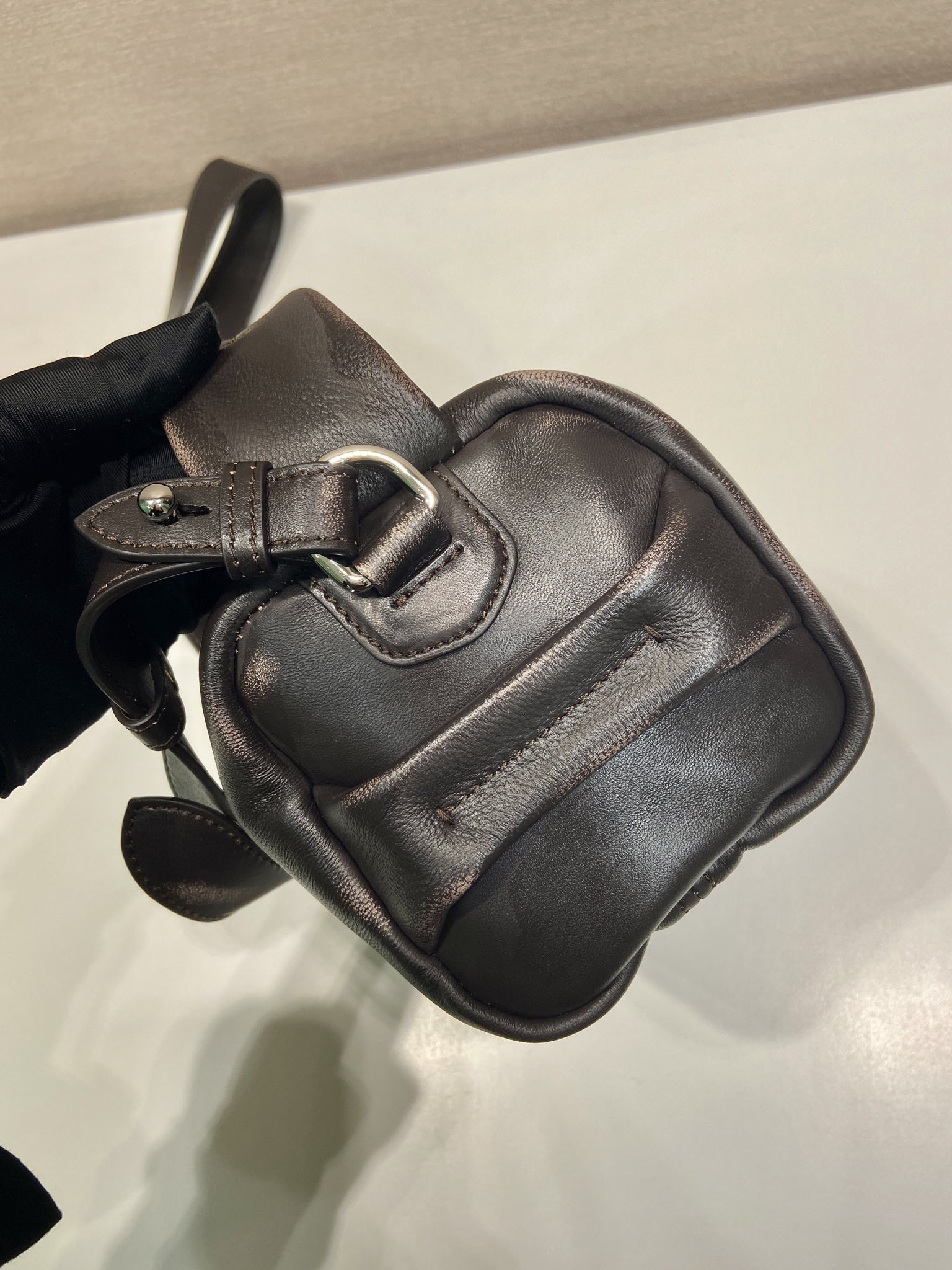 普拉达 PRADA Borsa 手提 斜跨 单肩包 做旧棕色  H0 2VH188_2C75_F0003