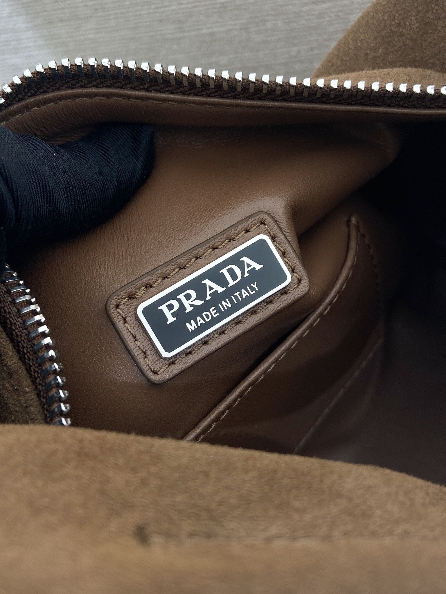 普拉达 PRADA Borsa 手提 斜跨 单肩包 肉桂色  H0 2VH188_2C4S_F0401
