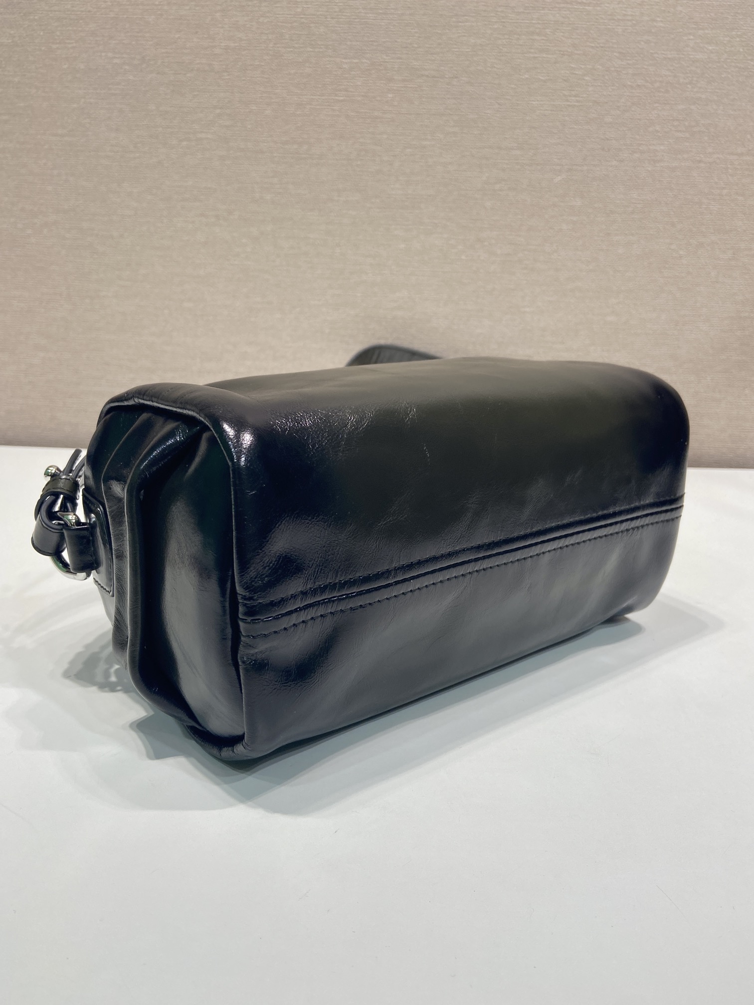 普拉达 PRADA Borsa 手提 斜跨 单肩包 军绿油蜡  H0 2VH188_2HKF_F03C5_V_DOO