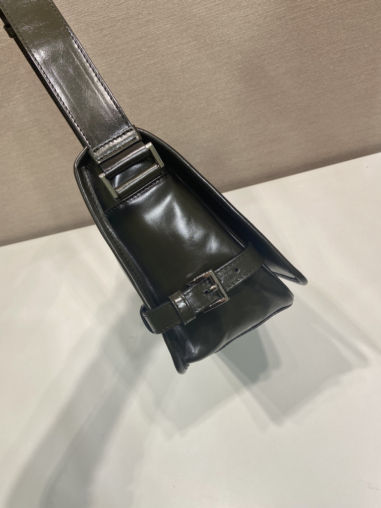 普拉达 PRADA 手提 斜跨 单肩包 军绿色 H0 2VD073_2HKF_F03C5_V_OOO