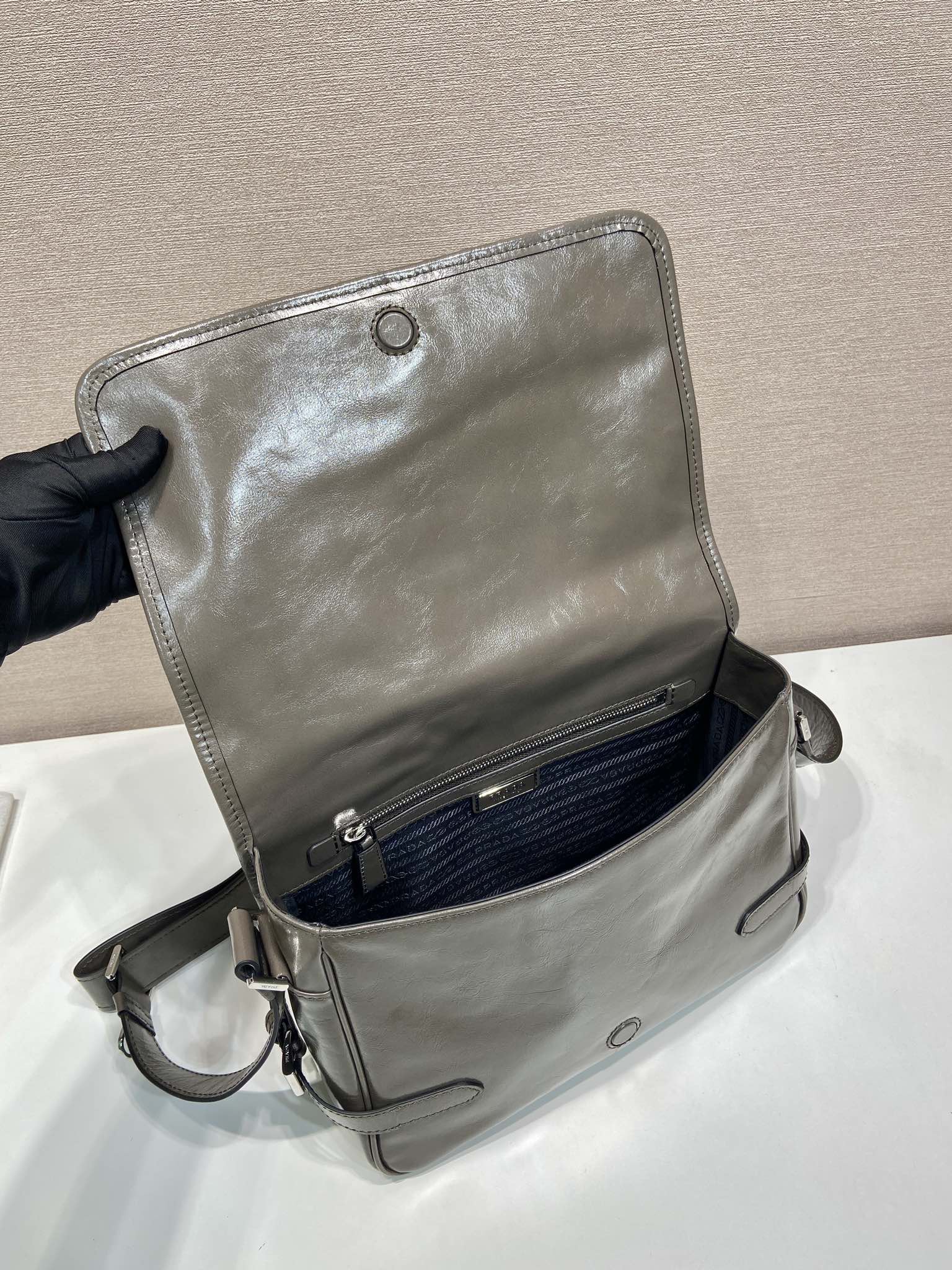 普拉达 PRADA 手提 斜跨 单肩包 棕色 H0 2VD073 