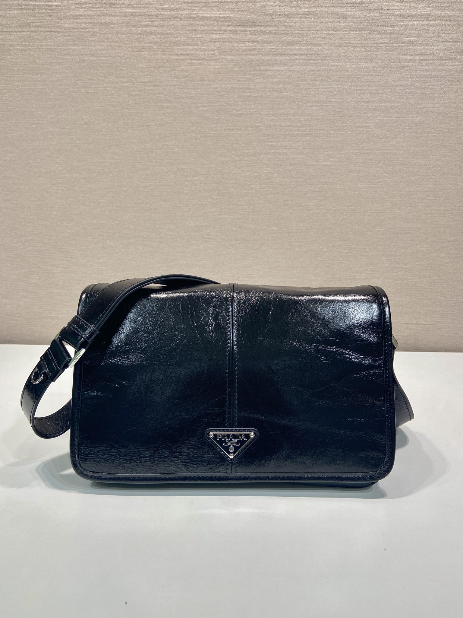 普拉达 PRADA 手提 斜跨 单肩包 黑色 H0 2VD073_2CYR_F0002
