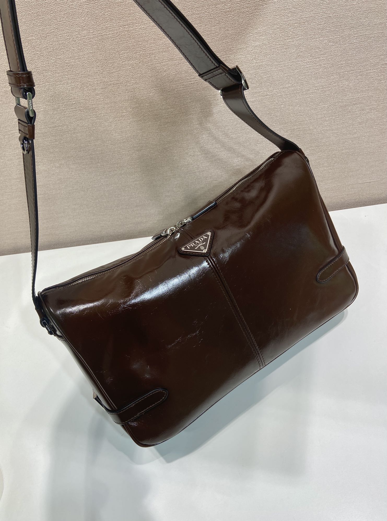 普拉达 PRADA 手提 斜跨 单肩包 红色  H0 2VH187 