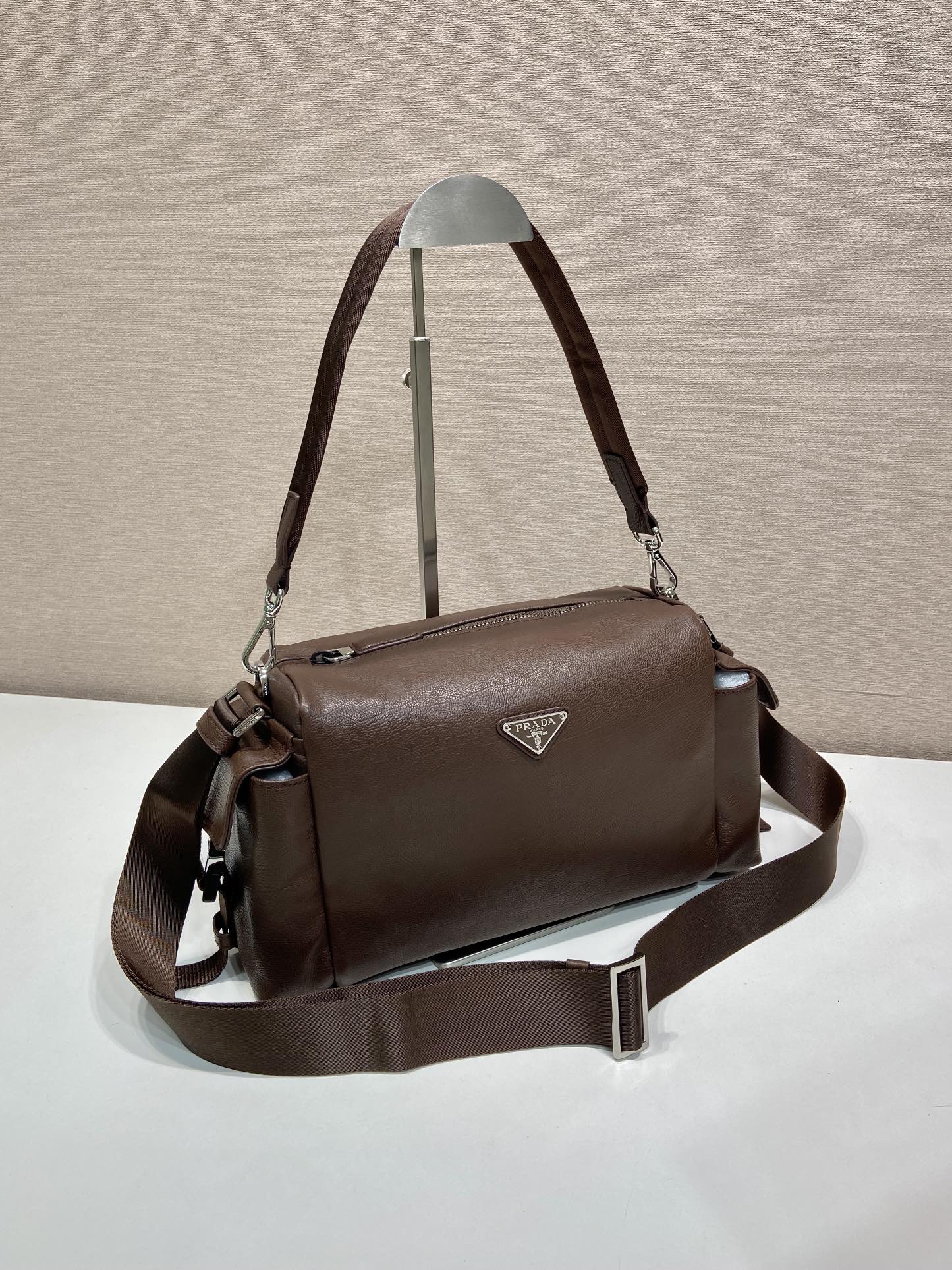 普拉达 PRADA  Re-Nylon 斜跨 单肩包 咖啡色 皮革 H0-2VH206_2HE8_F0201_V_OOO