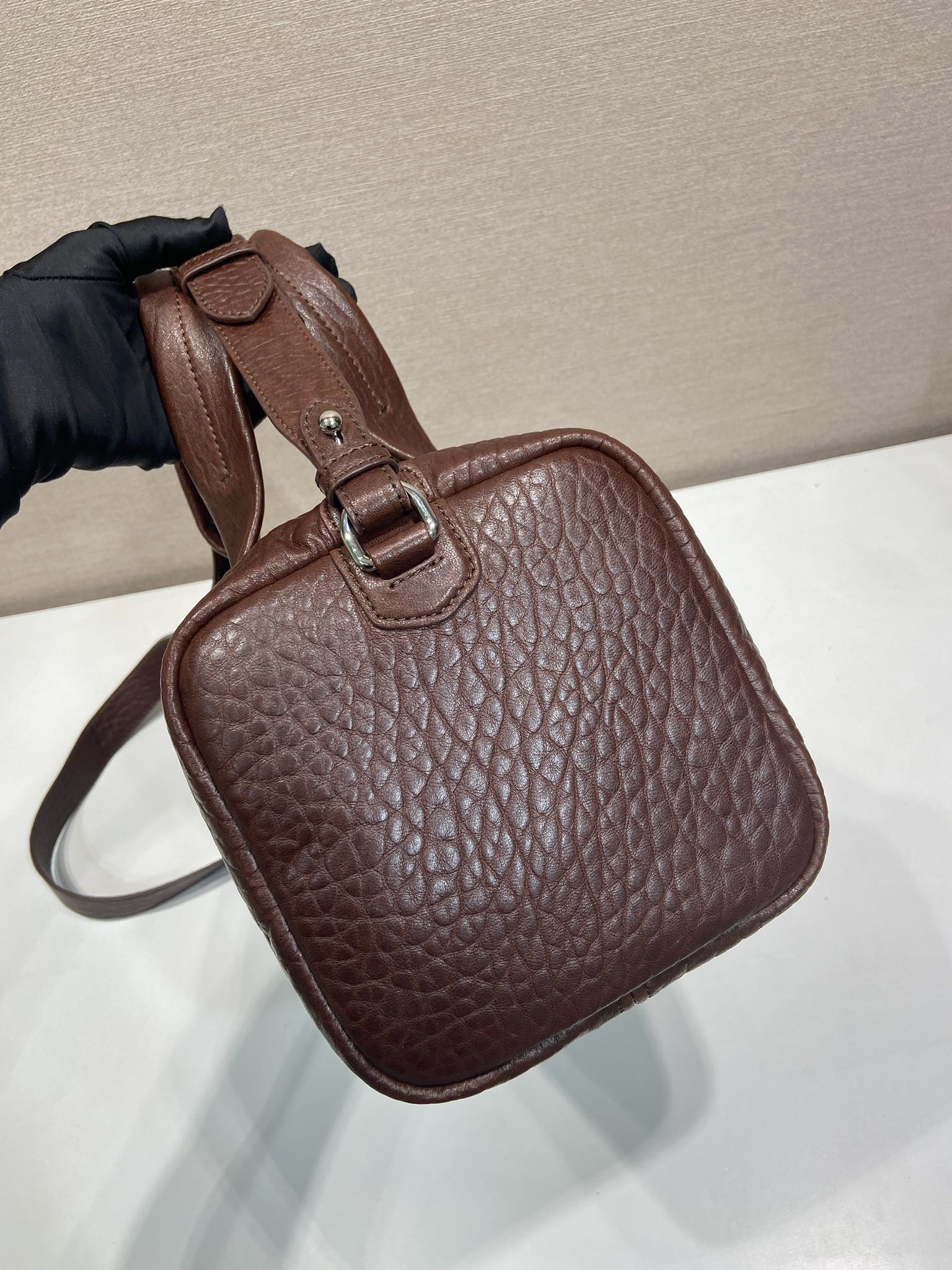 40CM 普拉达 PRADA Nappa 斜跨 单肩包  羔羊皮 红色 H0-2VC045 