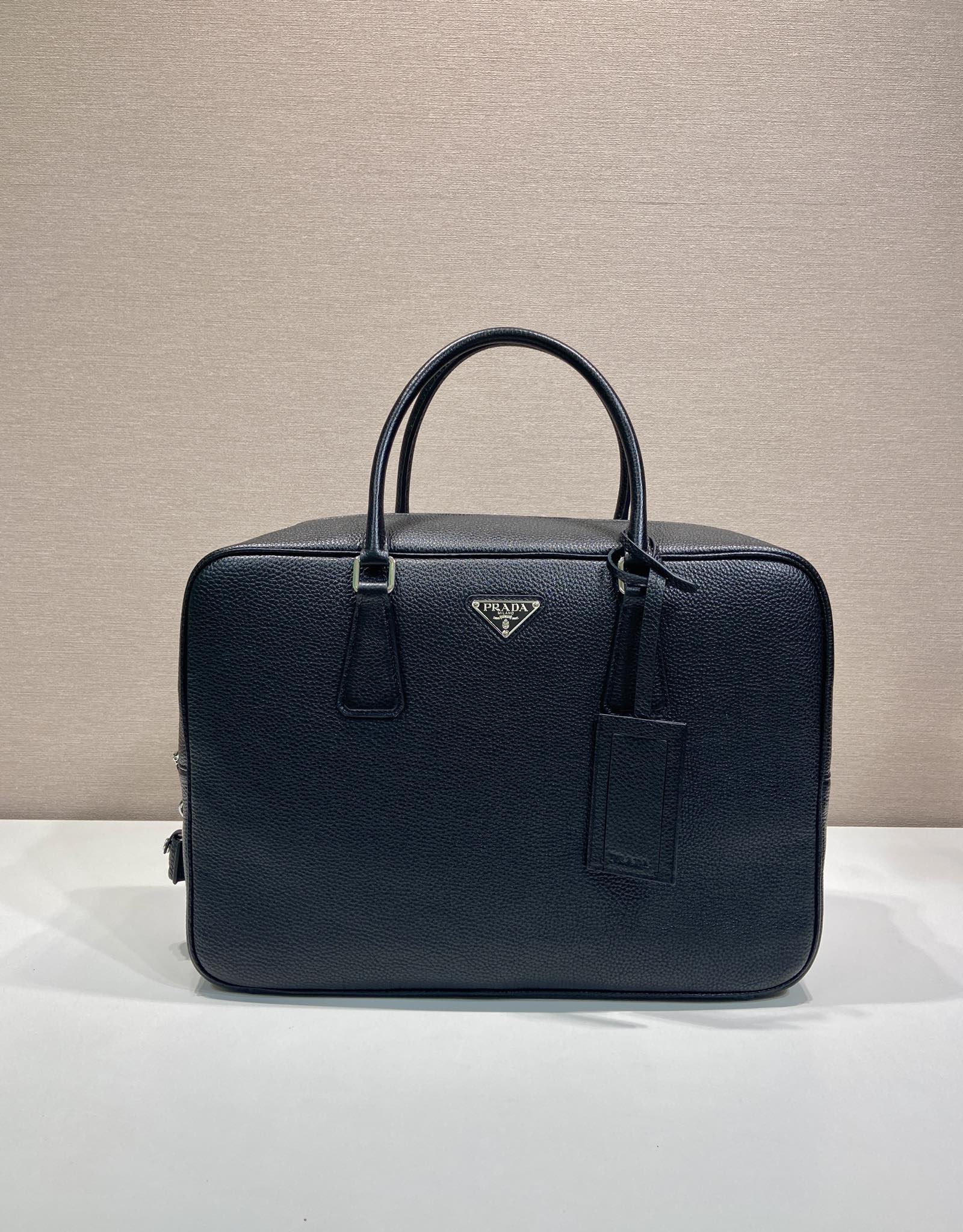 普拉达 PRADA Saffiano 公文手提 斜跨 单肩包  黑色荔枝  H0-2VE027_2BBE_F0002