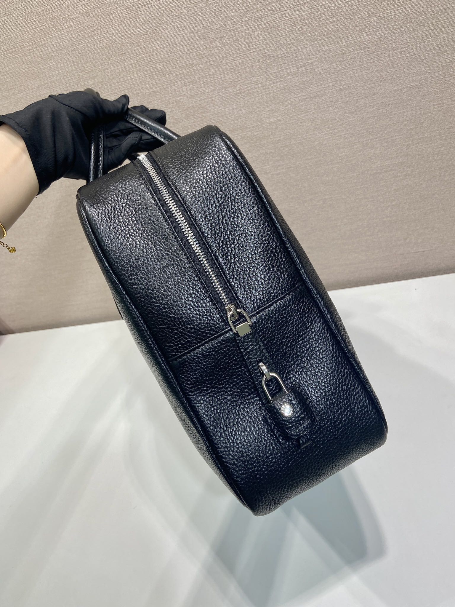普拉达 PRADA Saffiano 公文手提 斜跨 单肩包  黑色荔枝  H0-2VE027_2BBE_F0002