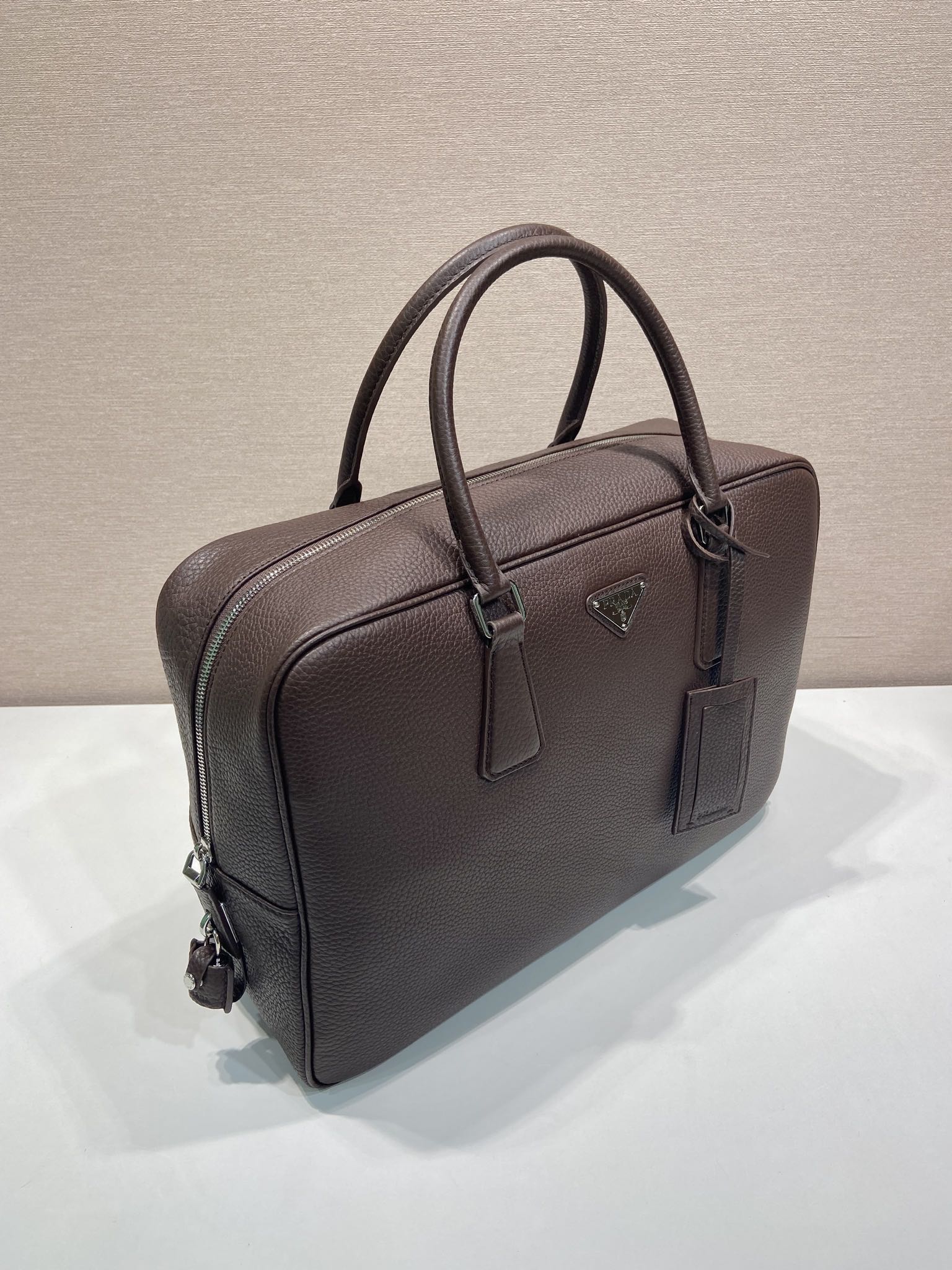 普拉达 PRADA Saffiano 公文手提 斜跨 单肩包  褐色荔枝  H0-2VE027_2BBE_F0038_V_OOO