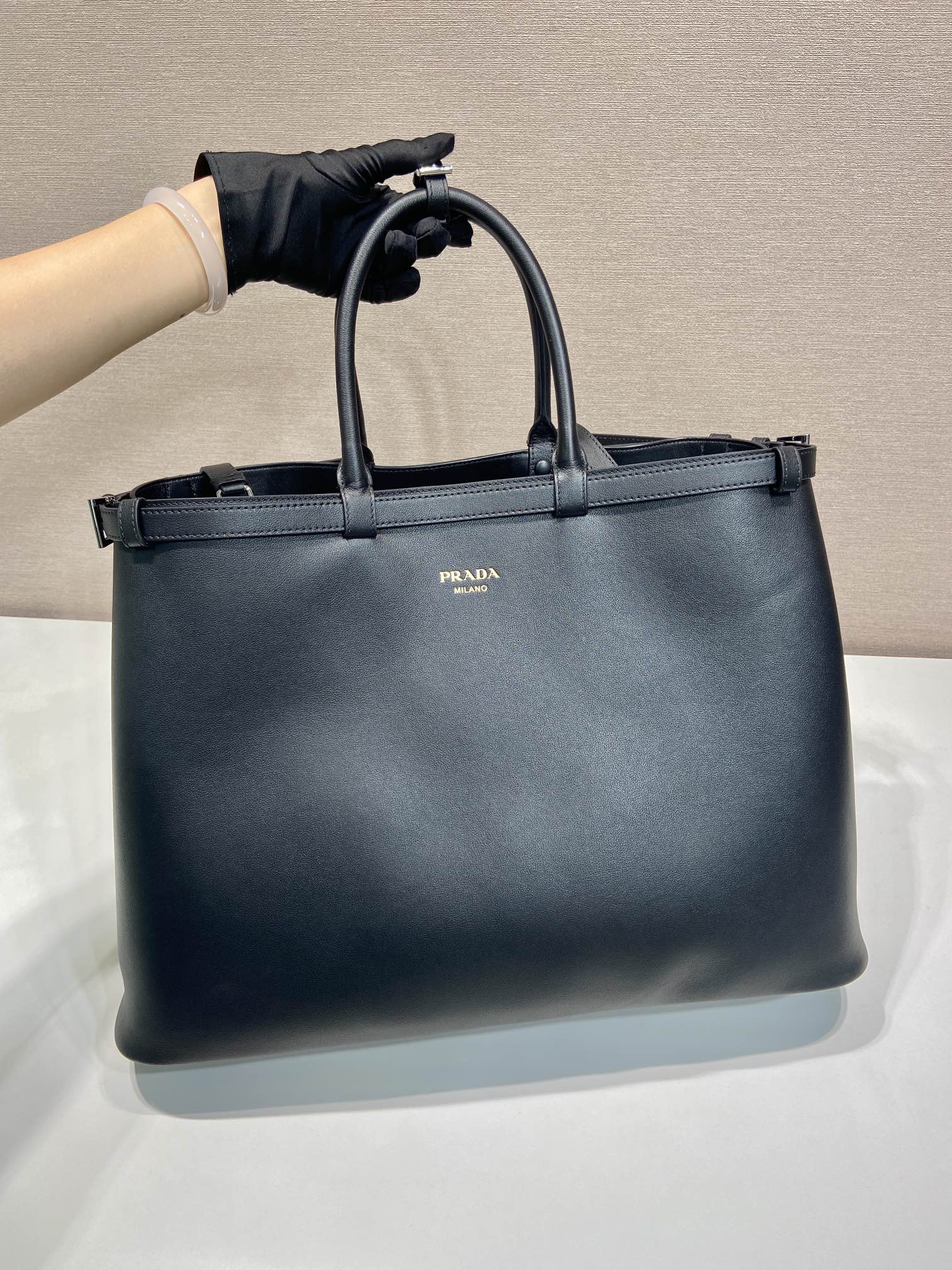 48CM 普拉达 PRADA Buckle 手提 斜跨 单肩包 黑色细带 J0-_2VG126 