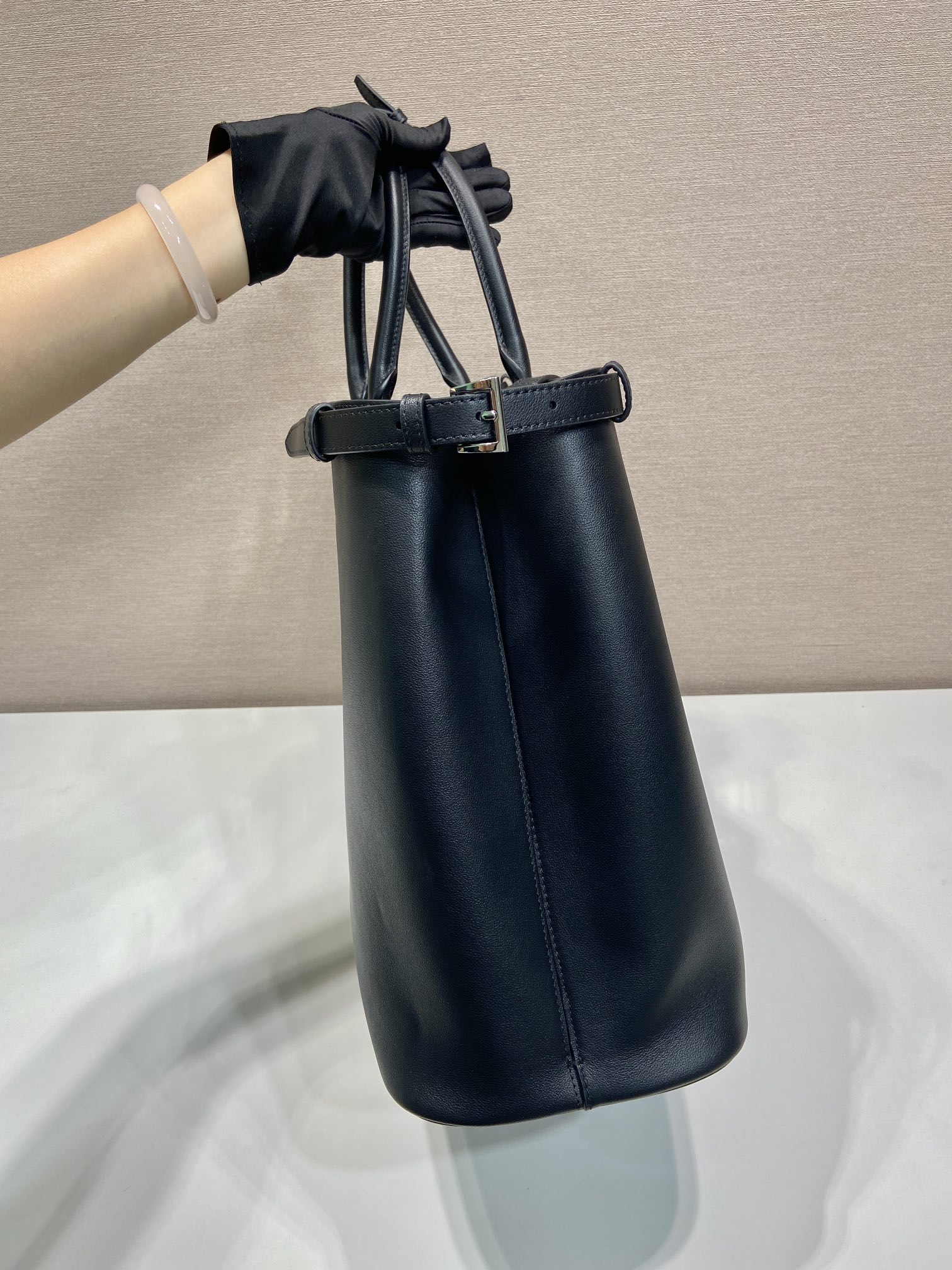 48CM 普拉达 PRADA Buckle 手提 斜跨 单肩包 黑色细带 J0-_2VG126 