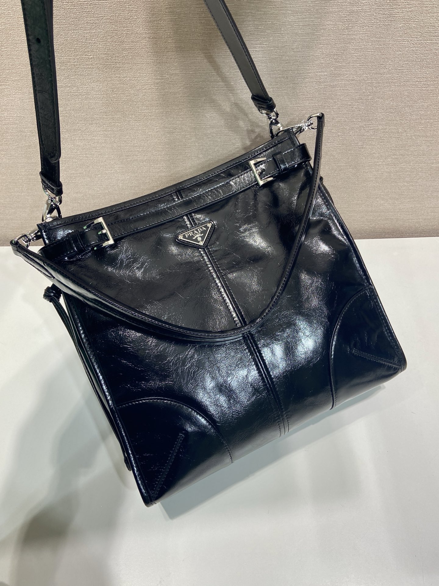 30CM 普拉达 PRADA Bonnie  斜跨 单肩包 黑色 双肩带黑 F0-2VH216_2CYR_F0002_V_OOO
