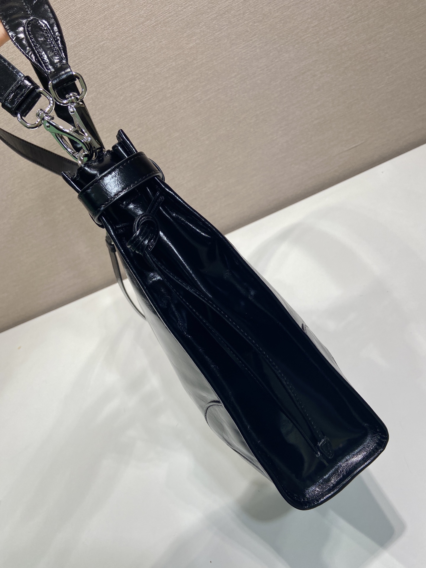 30CM 普拉达 PRADA Bonnie  斜跨 单肩包 黑色 双肩带黑 F0-2VH216_2CYR_F0002_V_OOO