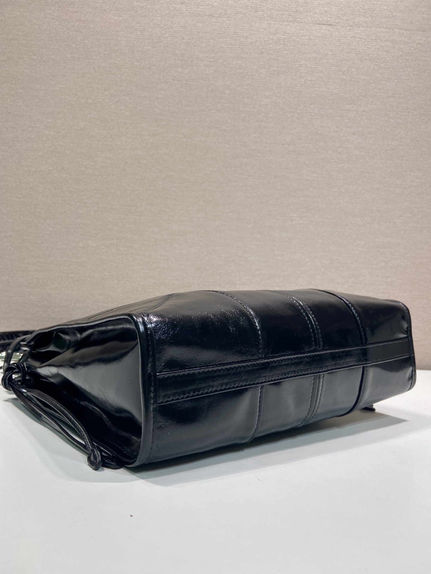 30CM 普拉达 PRADA Bonnie  斜跨 单肩包 黑色 双肩带黑 F0-2VH216_2CYR_F0002_V_OOO