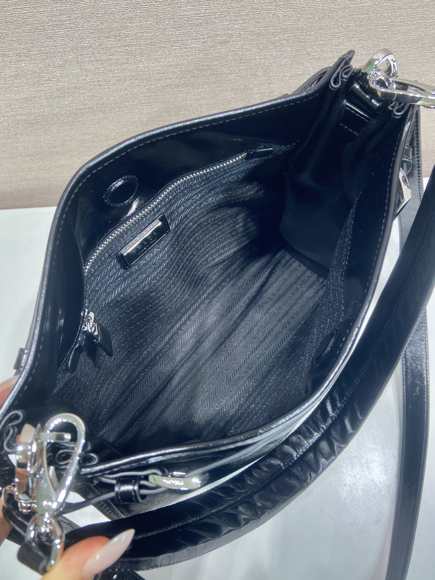 30CM 普拉达 PRADA Bonnie  斜跨 单肩包 黑色 双肩带黑 F0-2VH216_2CYR_F0002_V_OOO