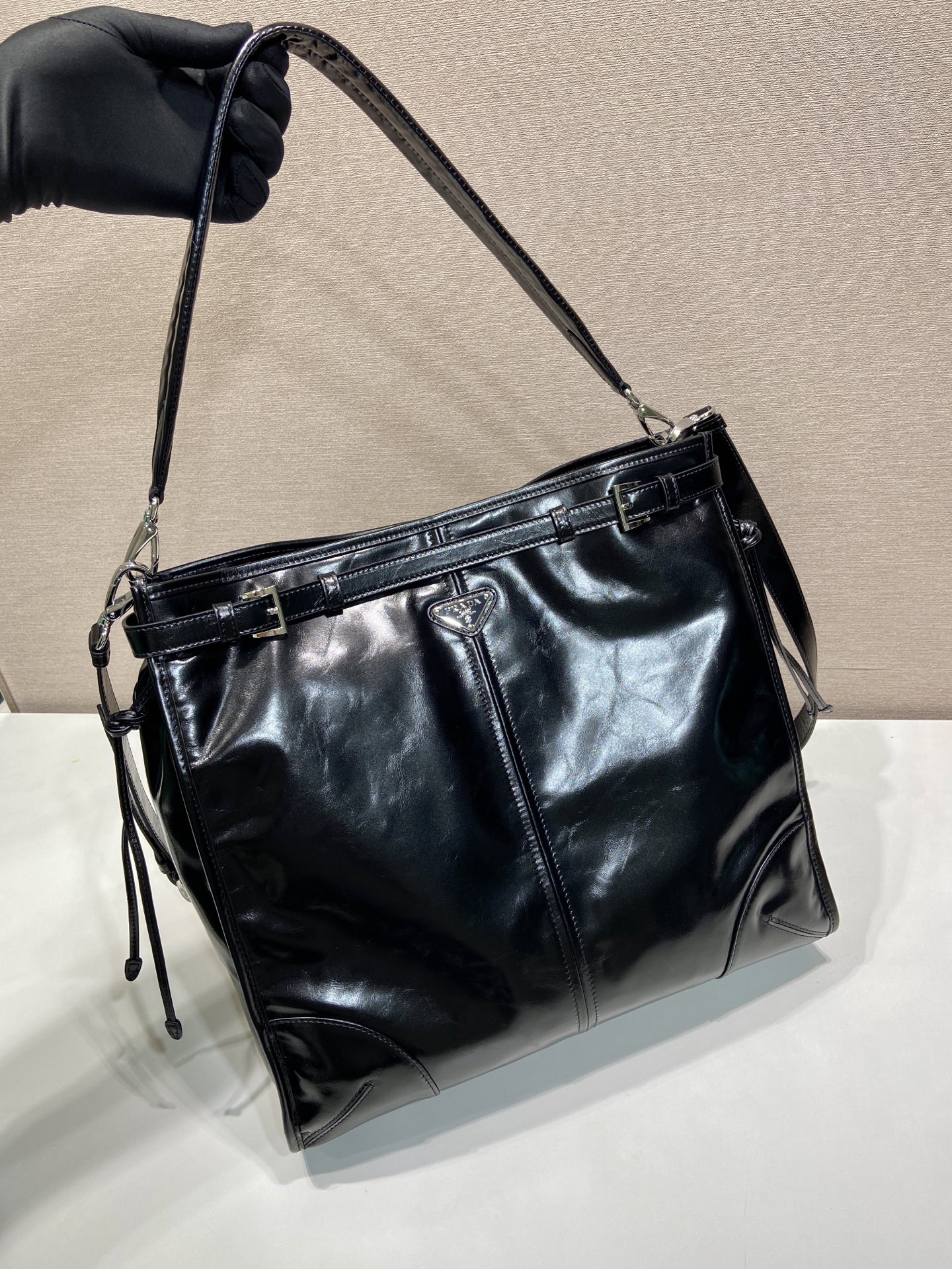 37CM 普拉达 PRADA Bonnie  斜跨 单肩包 黑色 双肩带黑 F0-2VH215_2CYR_F0002