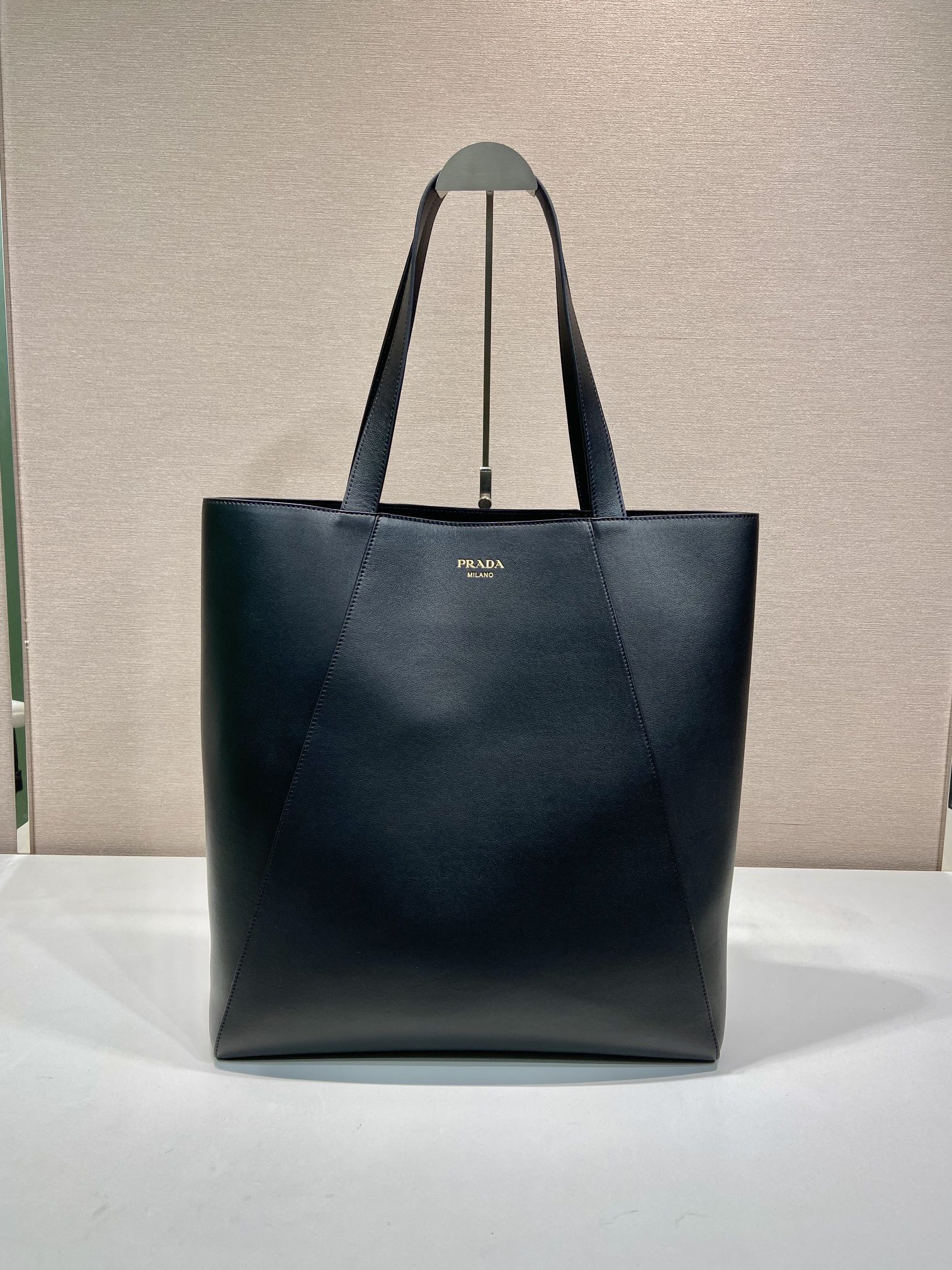 38CM 普拉达 PRADA  单肩手提 包 托特 黑色皮 H0-2VG122_2CYS_F0002