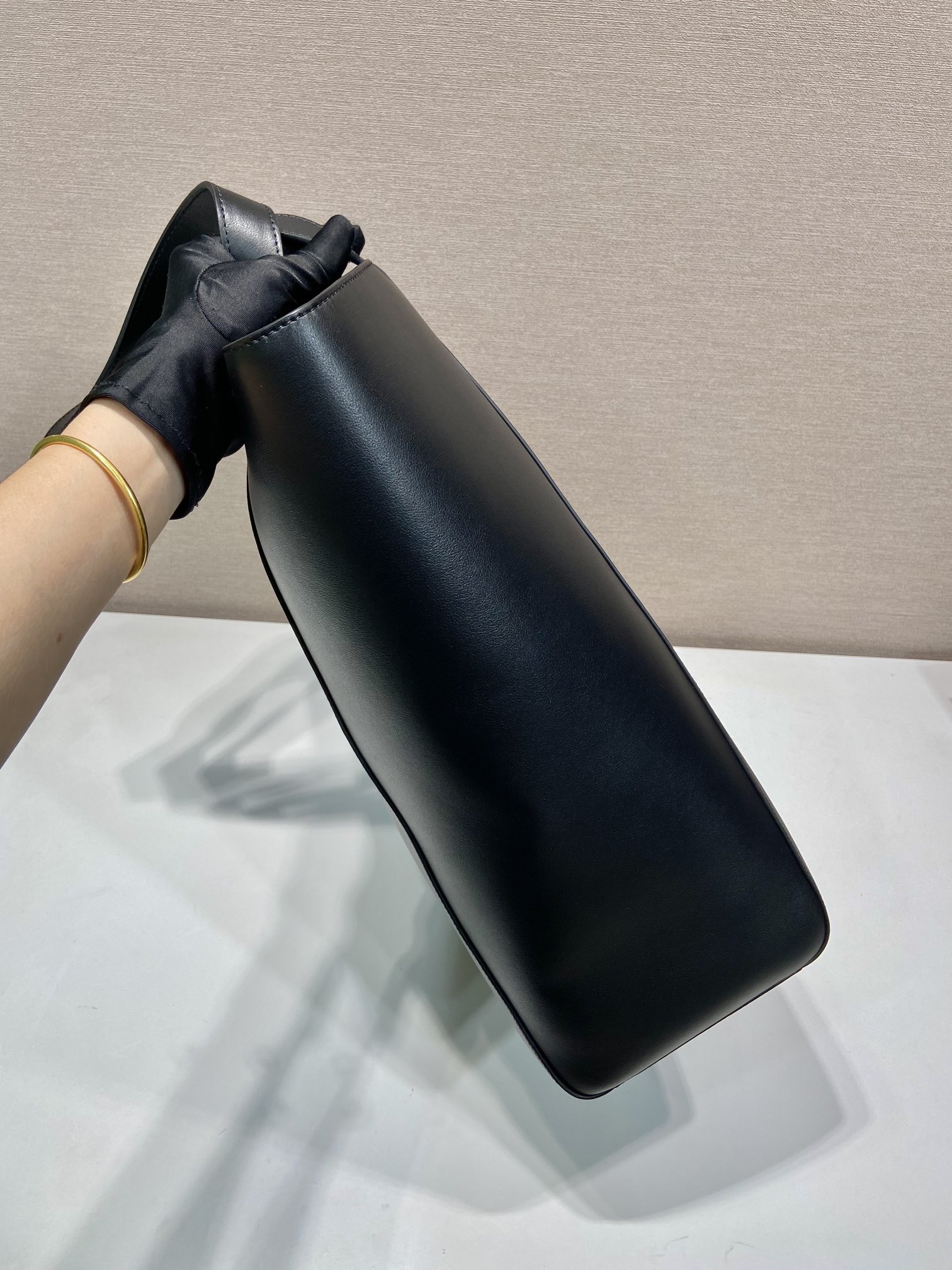 38CM 普拉达 PRADA  单肩手提 包 托特 黑色皮 H0-2VG122_2CYS_F0002