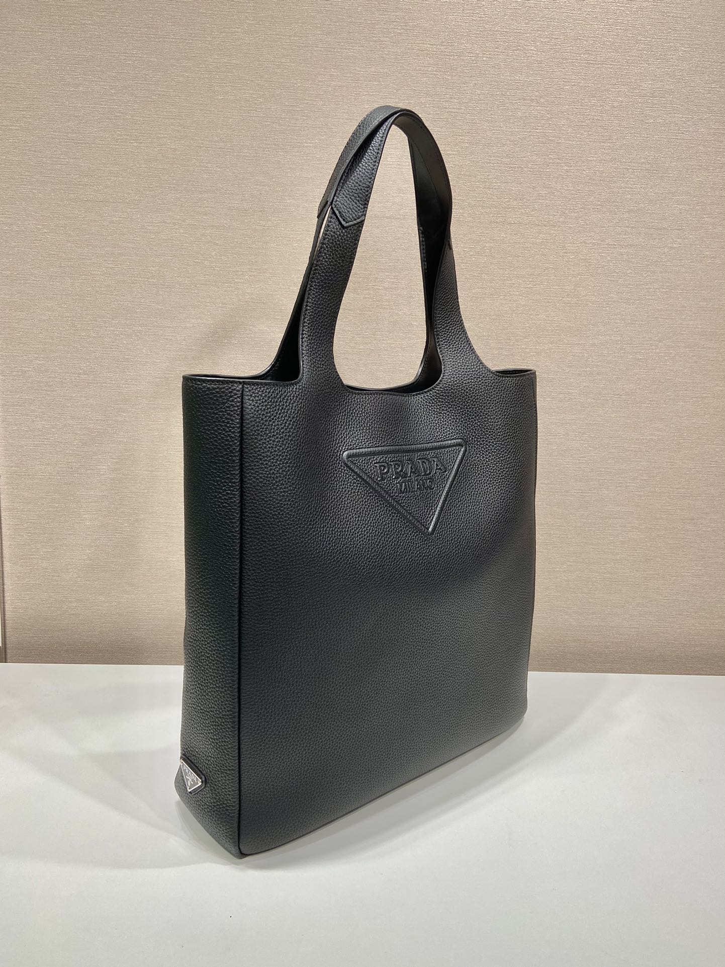 普拉达 PRADA  单肩手提 包 托特  黑色 皮 H0-2VG092_2BBE_F0002_V_OLO