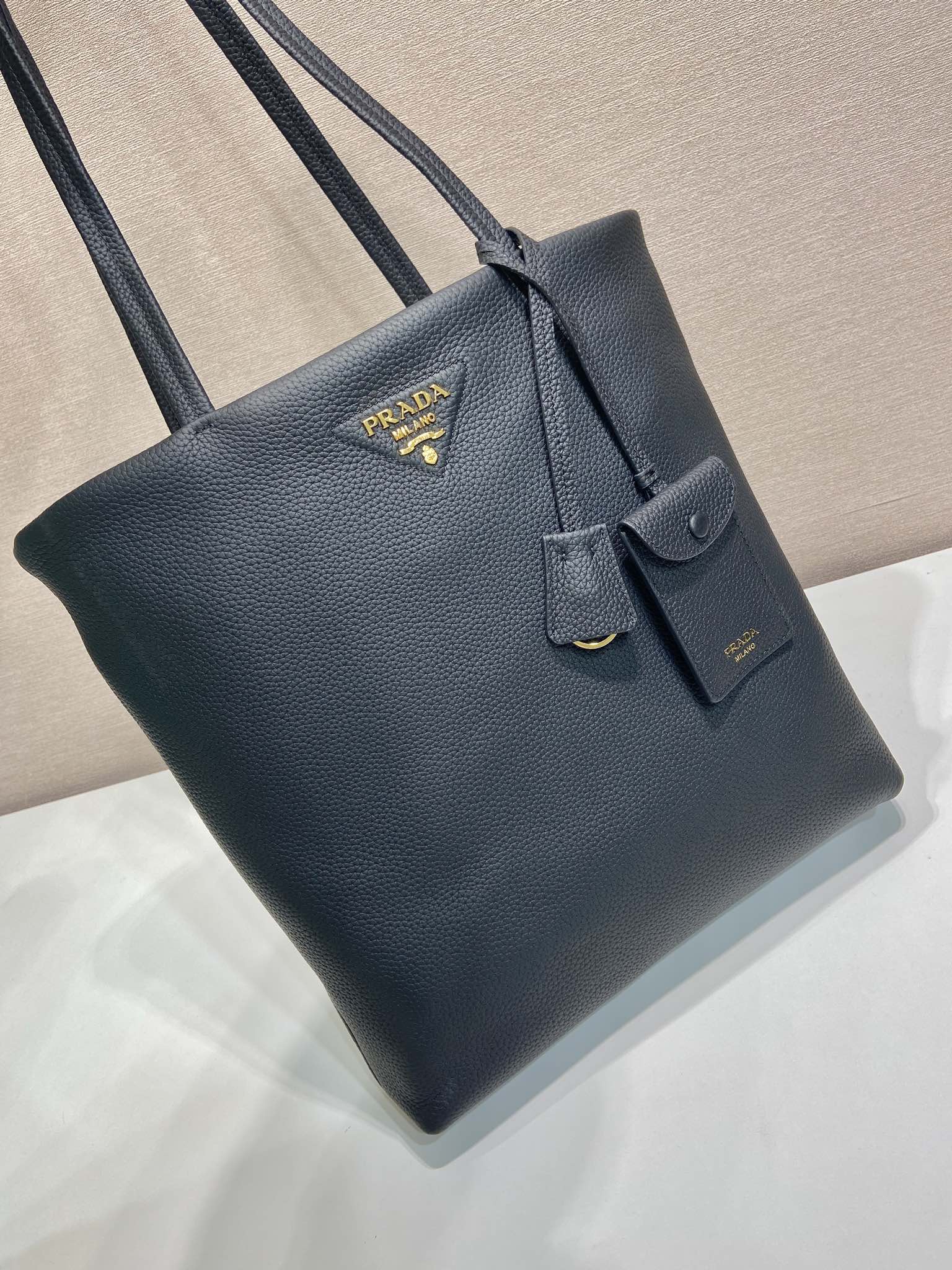 普拉达 PRADA  单肩手提 包 托特  黑色 皮H0-1BG550_2DKV_F0002_V_ONT