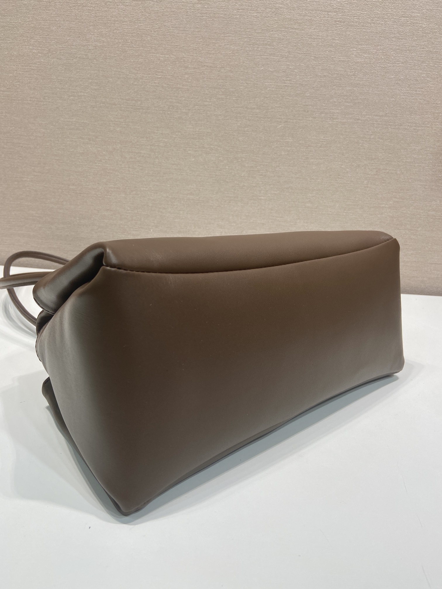 28CM 中号 普拉达 PRADA  Passage 单肩手提 女包  咖啡棕 皮H0-1BA495_2G52_F0201_V_OPO