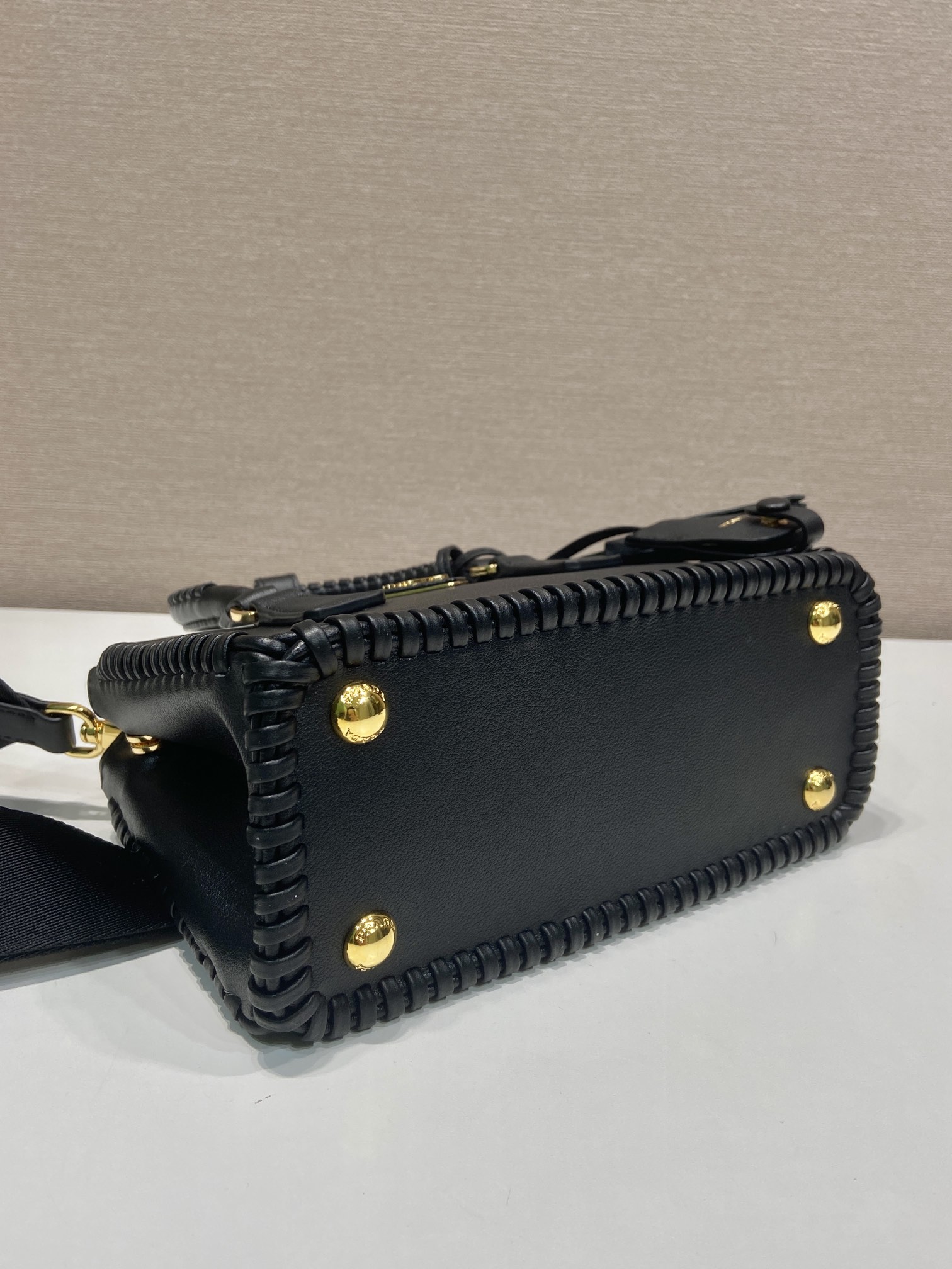 普拉达 PRADA  Galleria  斜跨手提 女包 双肩带 白色 皮H0-1BA916 