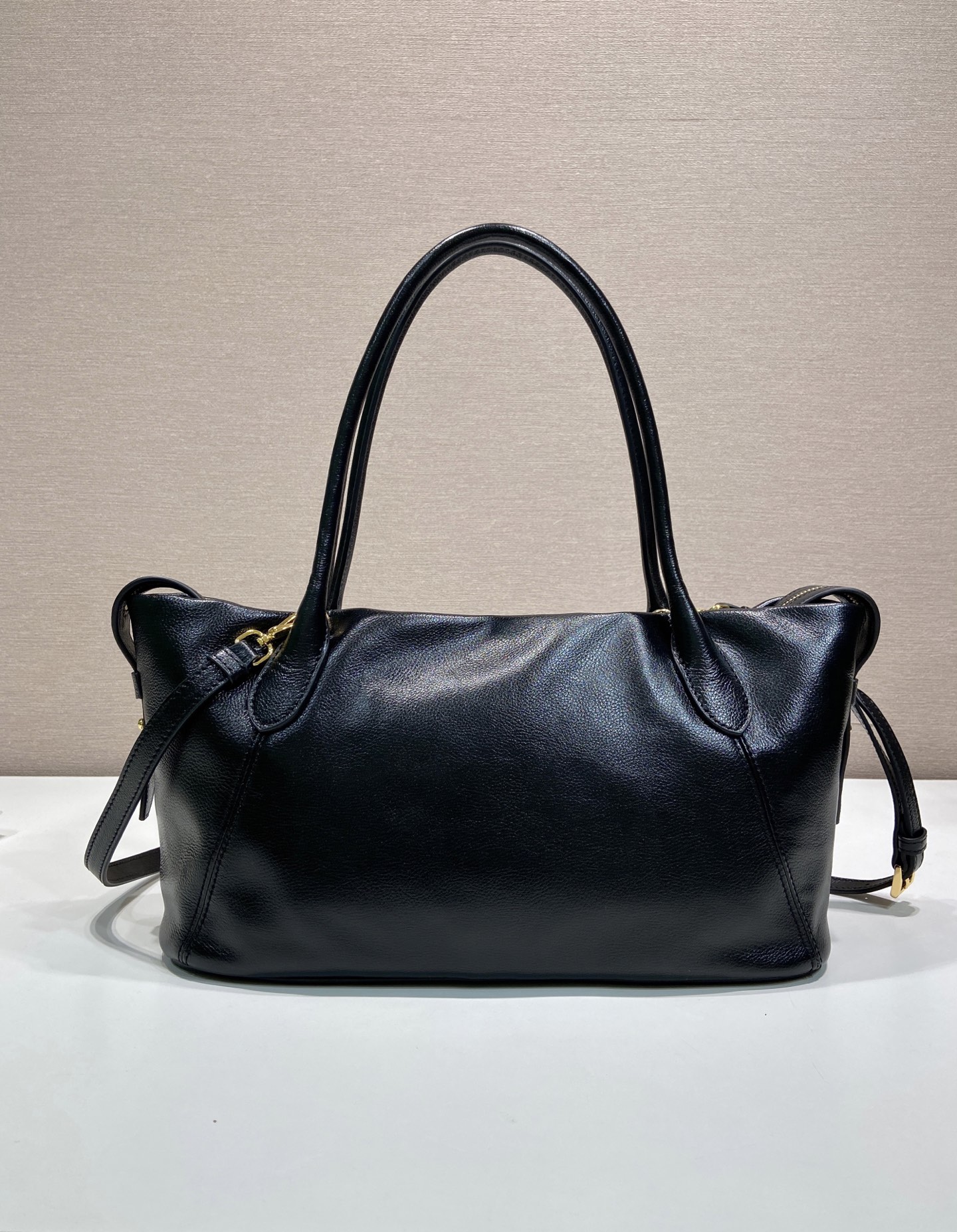 32CM 普拉达 PRADA Ouvert 斜跨手提 tote 女包 皮H0-1BG661_2HF2_F0002_V_OOO