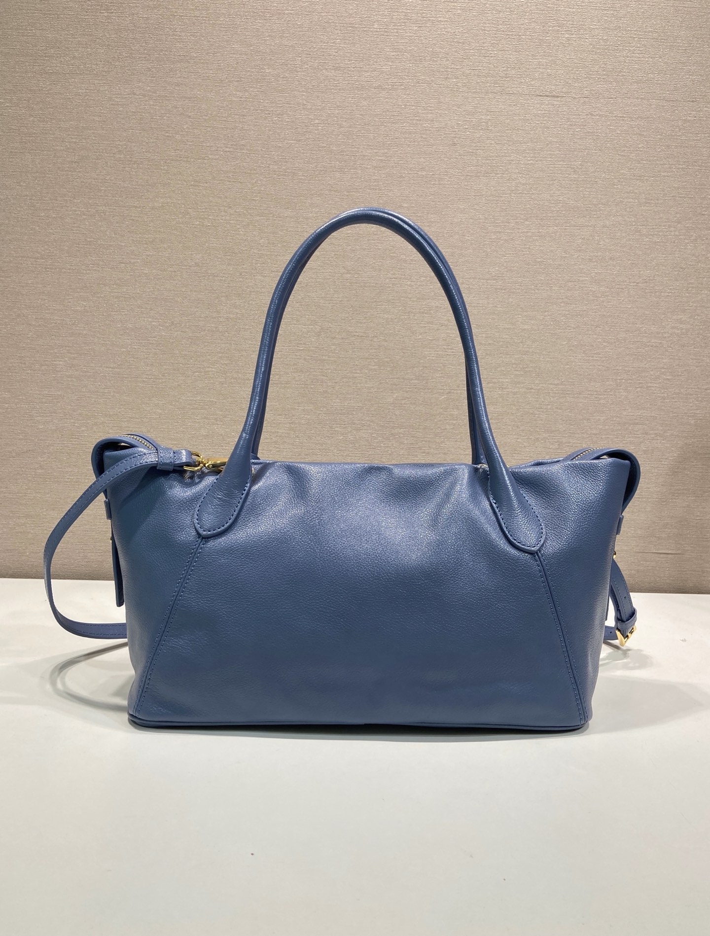 32CM 普拉达 PRADA Ouvert 斜跨手提 tote 女包 蓝色 皮H0-1BG661_2HF2_F0D57