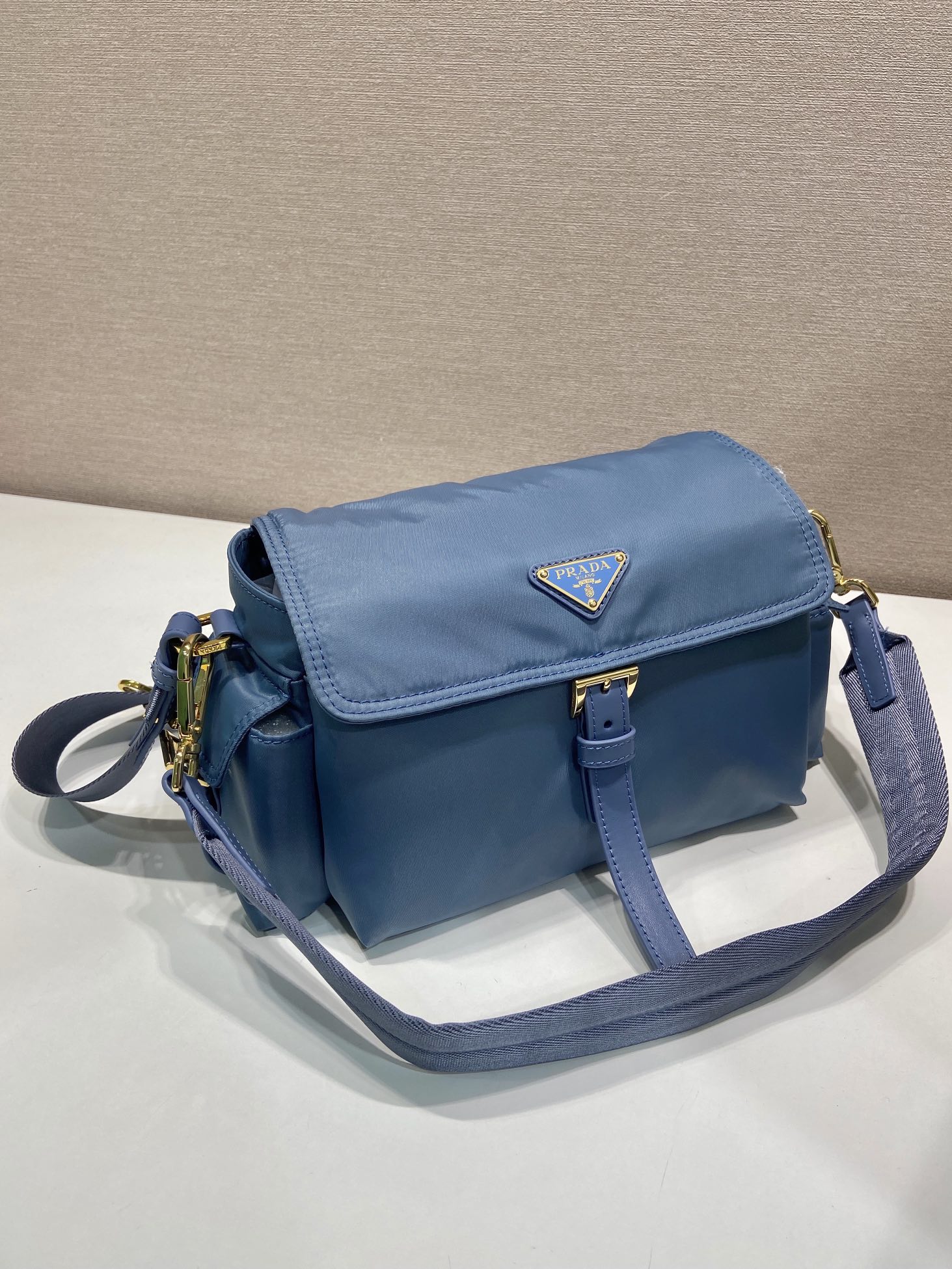 30CM 普拉达 PRADA Re-Nyloni 邮差斜跨手提 女包 蓝色尼龙  F0-1BD394_RDLN_F0038_V_NOO