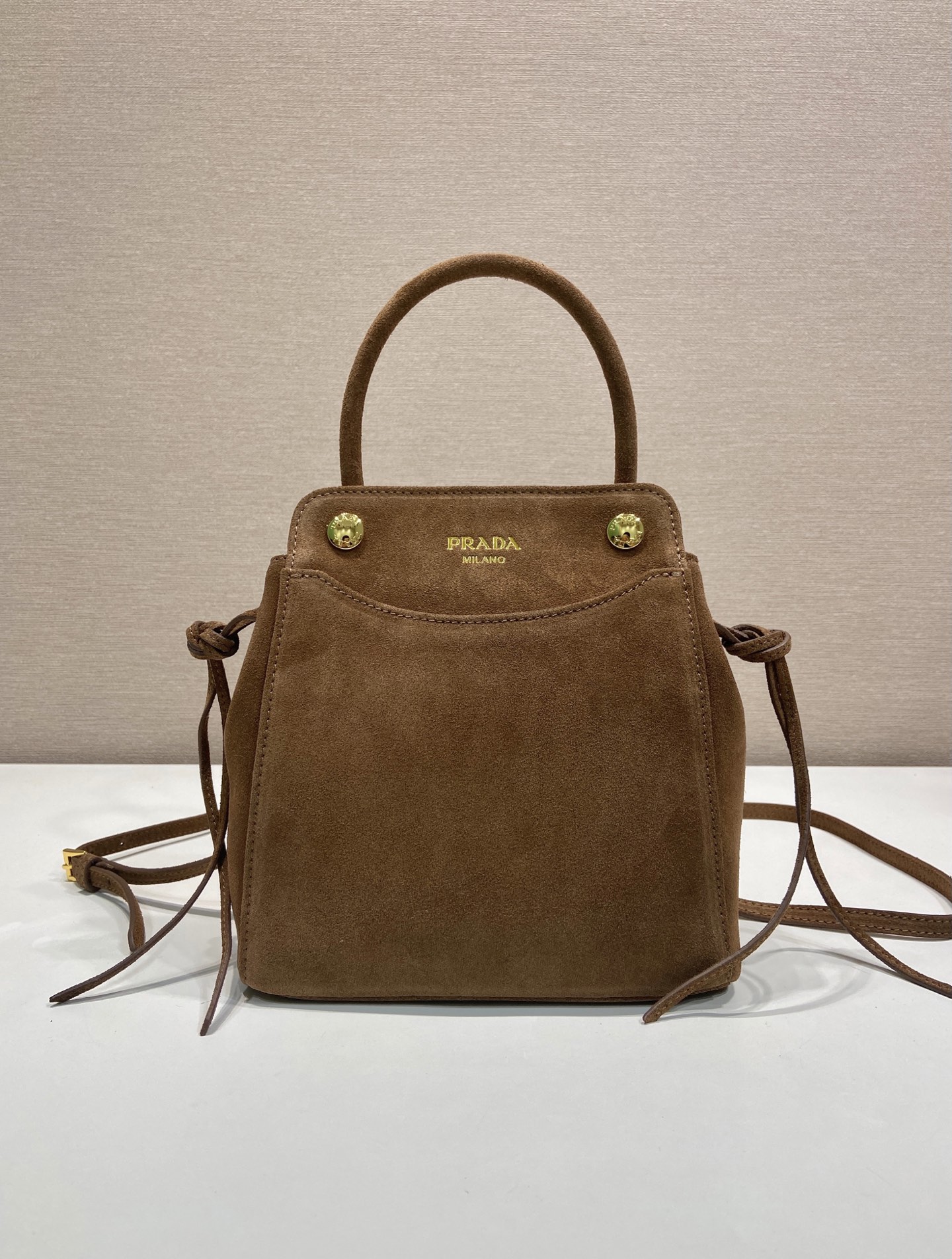 mini 普拉达 PRADA CarryI 斜跨手提 女包 棕色 麂皮 H0-1BA496_2C4S_F0003_V_OOM