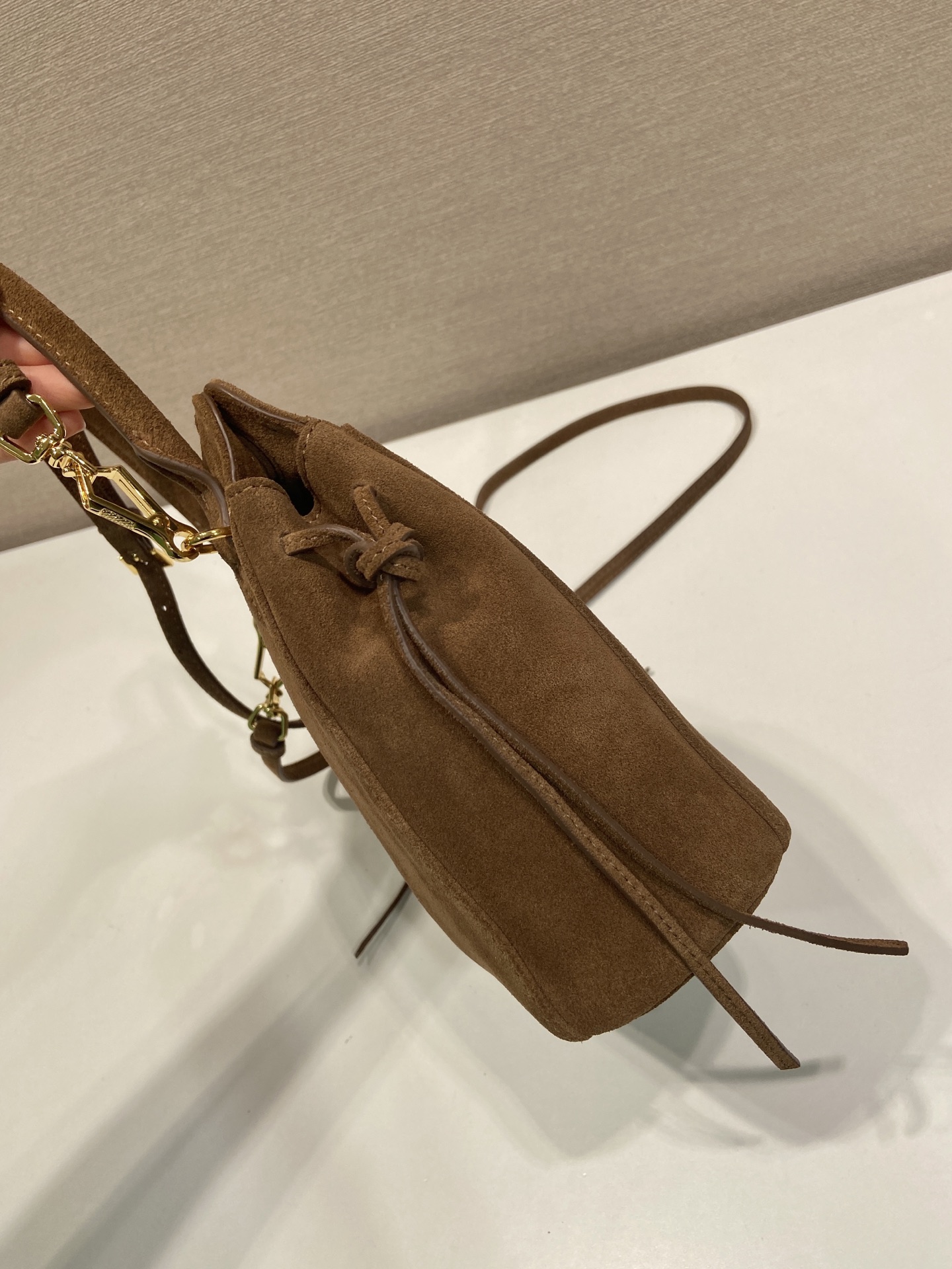 mini 普拉达 PRADA CarryI 斜跨手提 女包 棕色 麂皮 H0-1BA496_2C4S_F0003_V_OOM