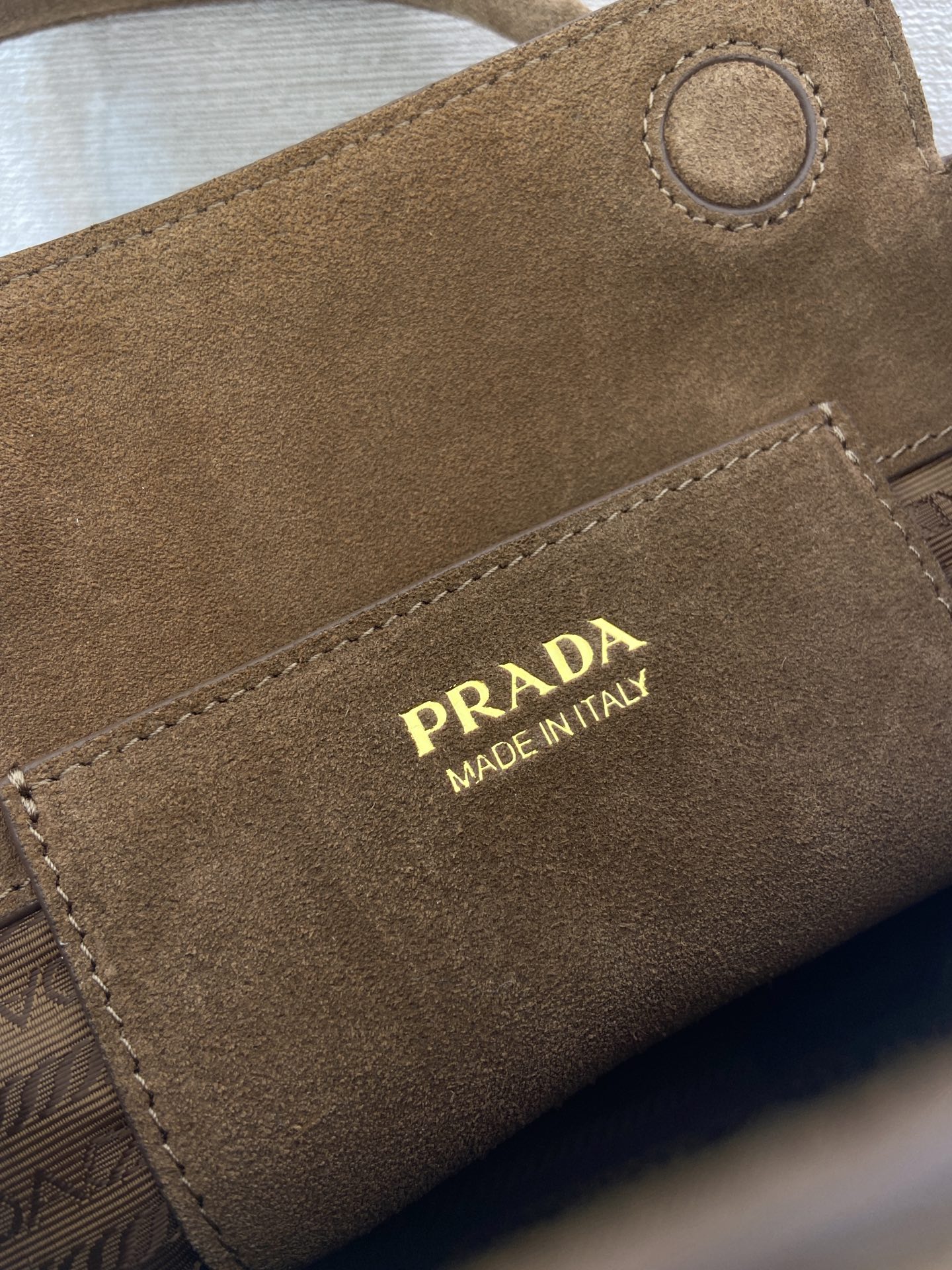 mini 普拉达 PRADA CarryI 斜跨手提 女包 棕色 麂皮 H0-1BA496_2C4S_F0003_V_OOM